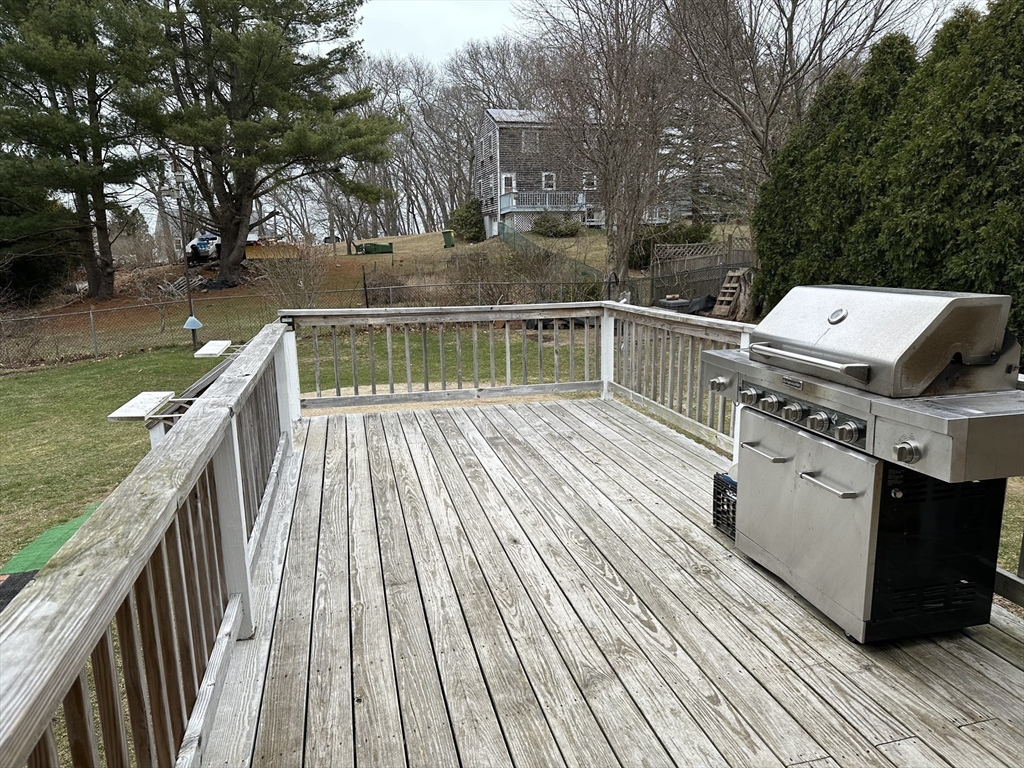 11 Cherry Street Ct
