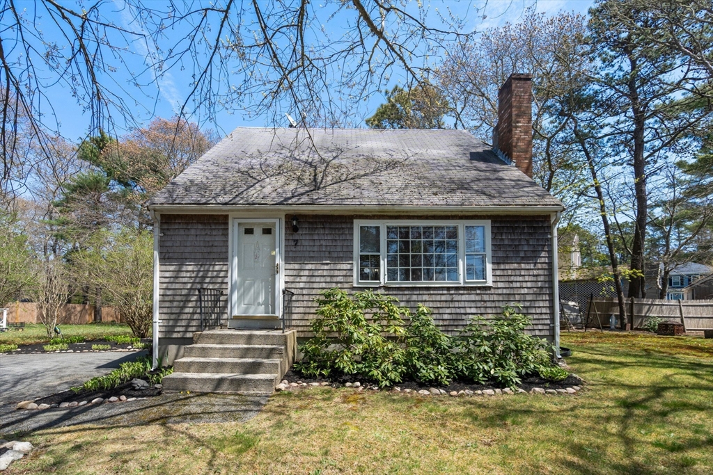 7 Willow Street