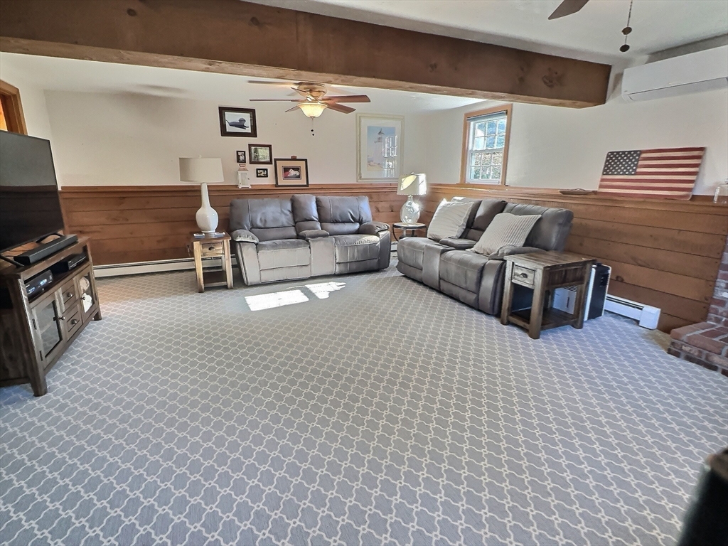 48 Columbia Cir