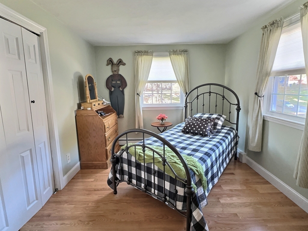 48 Columbia Cir