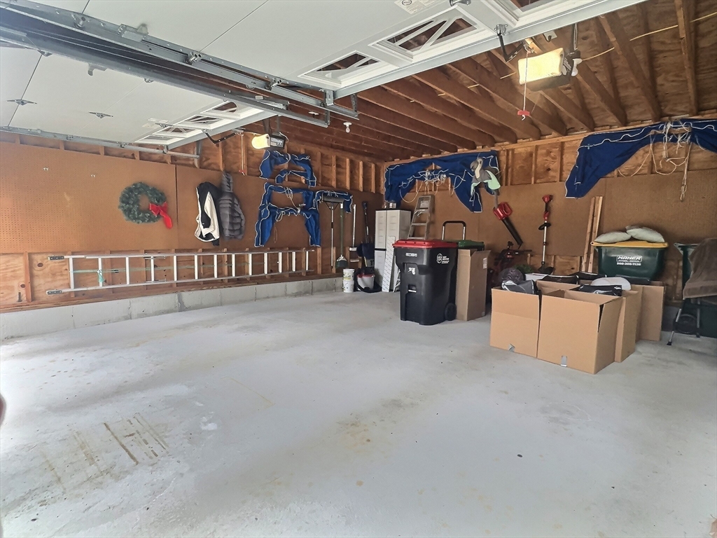 48 Columbia Cir