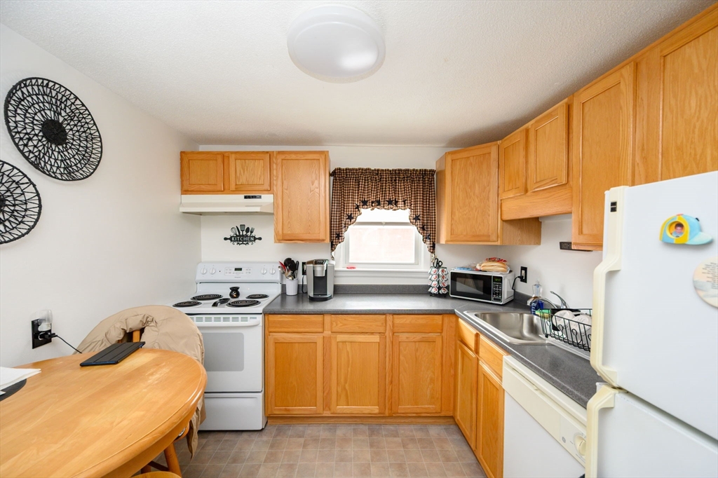 1225 Sea St