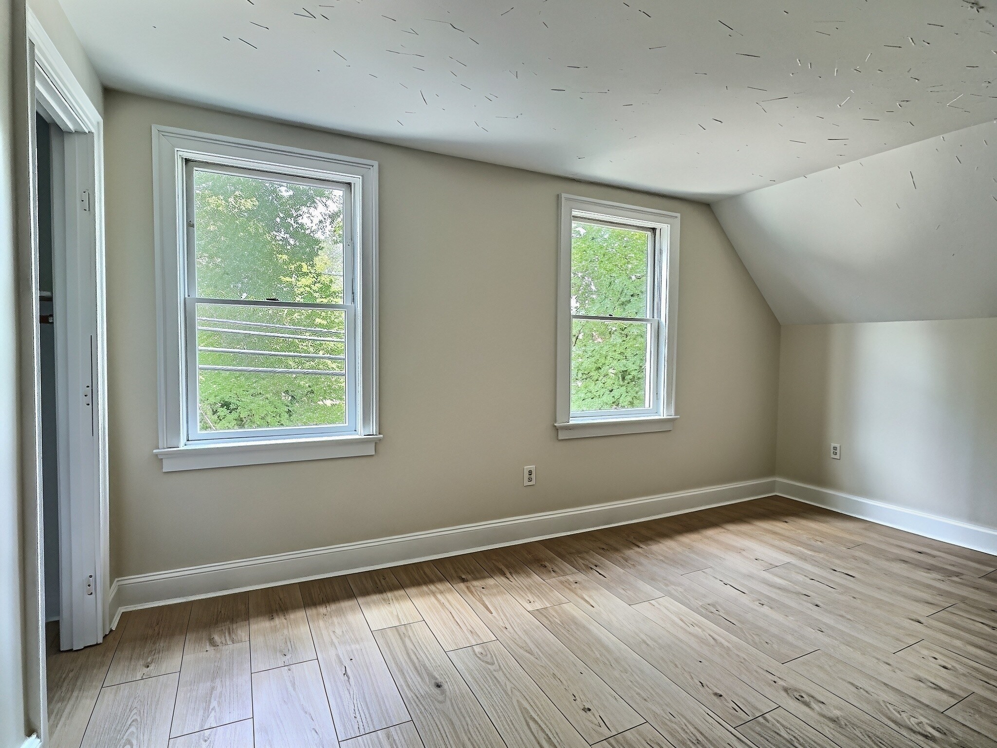 28 Cherry St