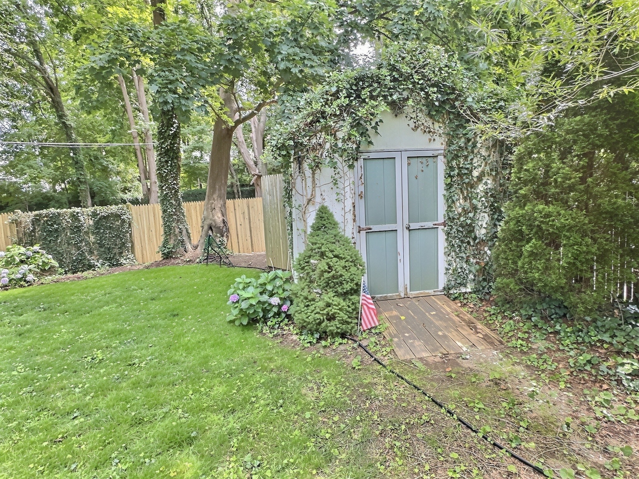 28 Cherry St