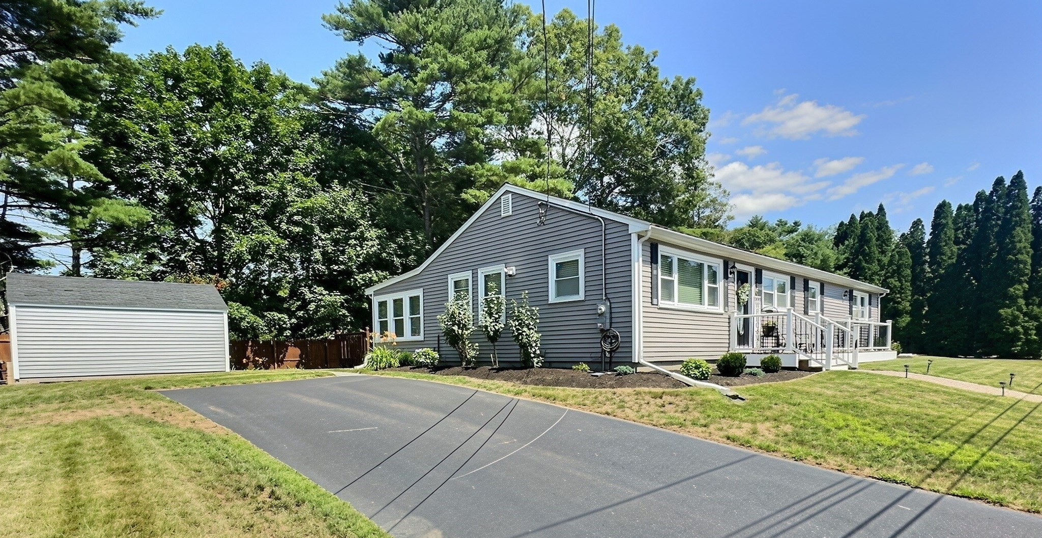 2 Mcfarlin Rd