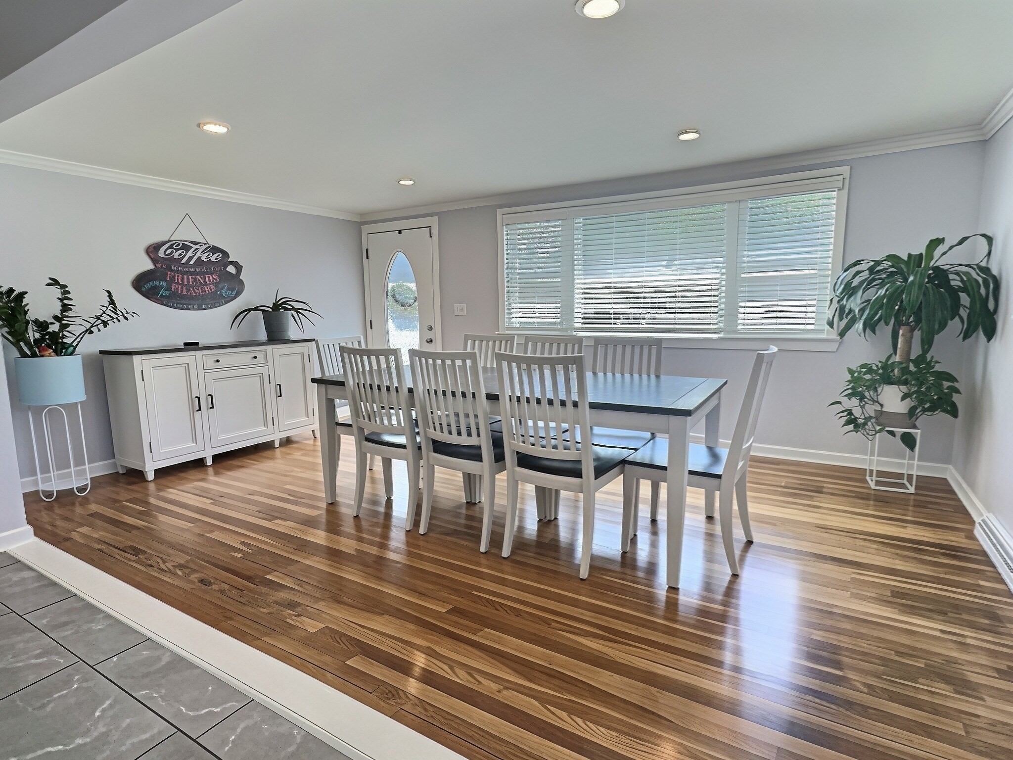 2 Mcfarlin Rd