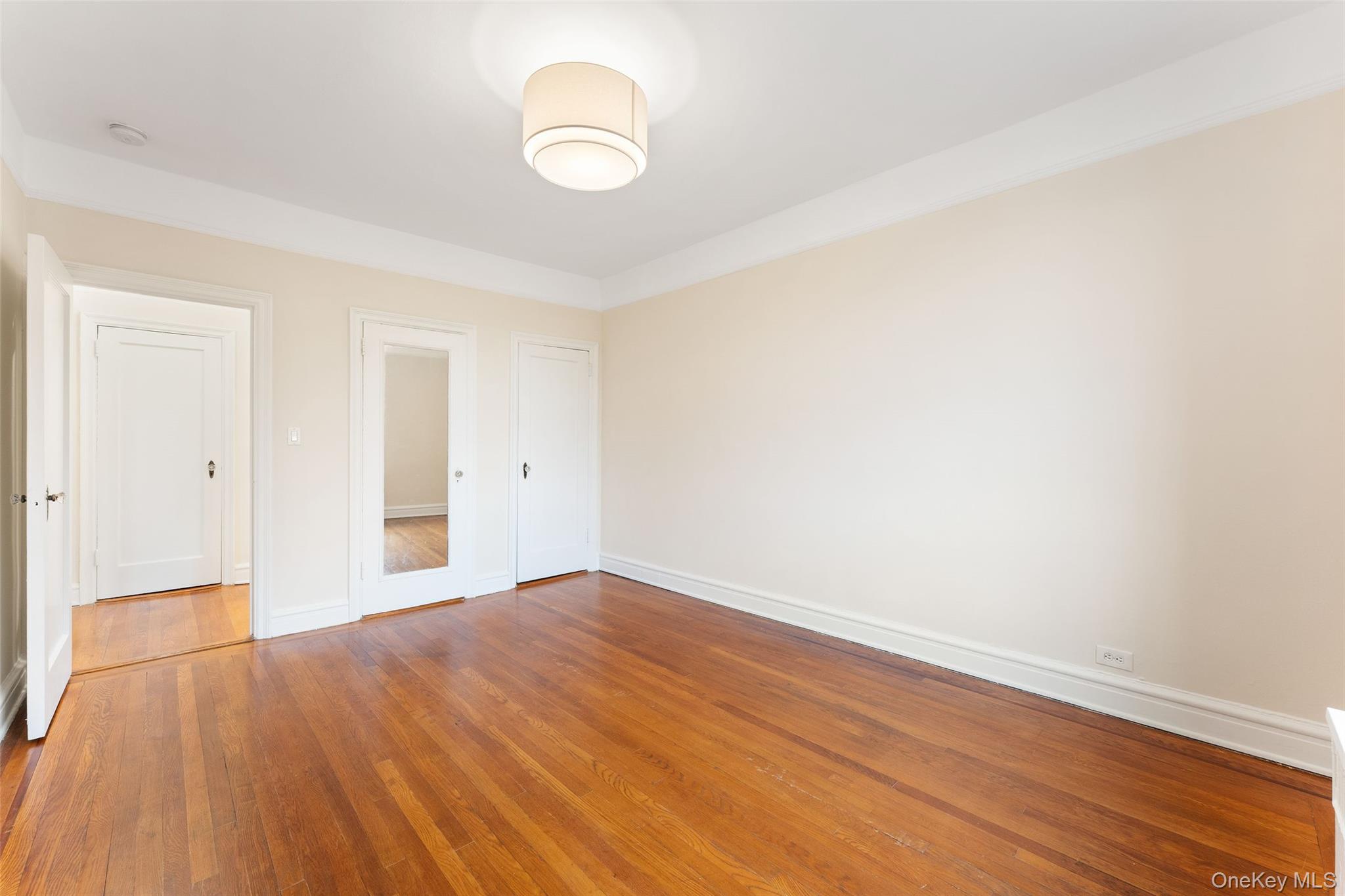 14 N Chatsworth Avenue Unit: 4M