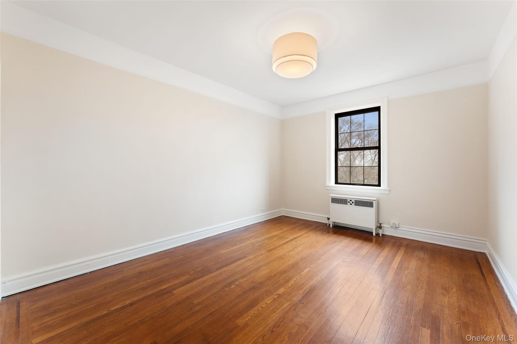 14 N Chatsworth Avenue Unit: 4M