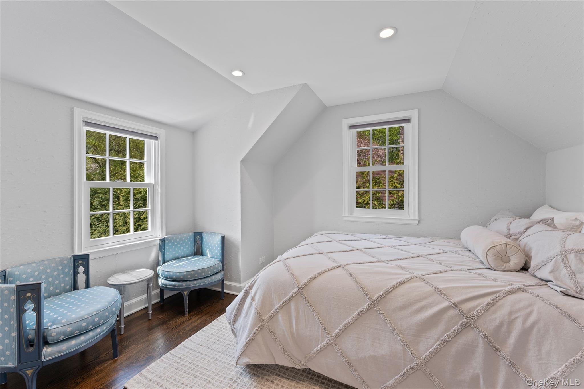 12 Vernon Road