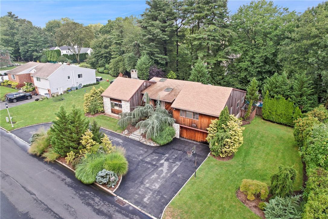 27 Country Ridge Road