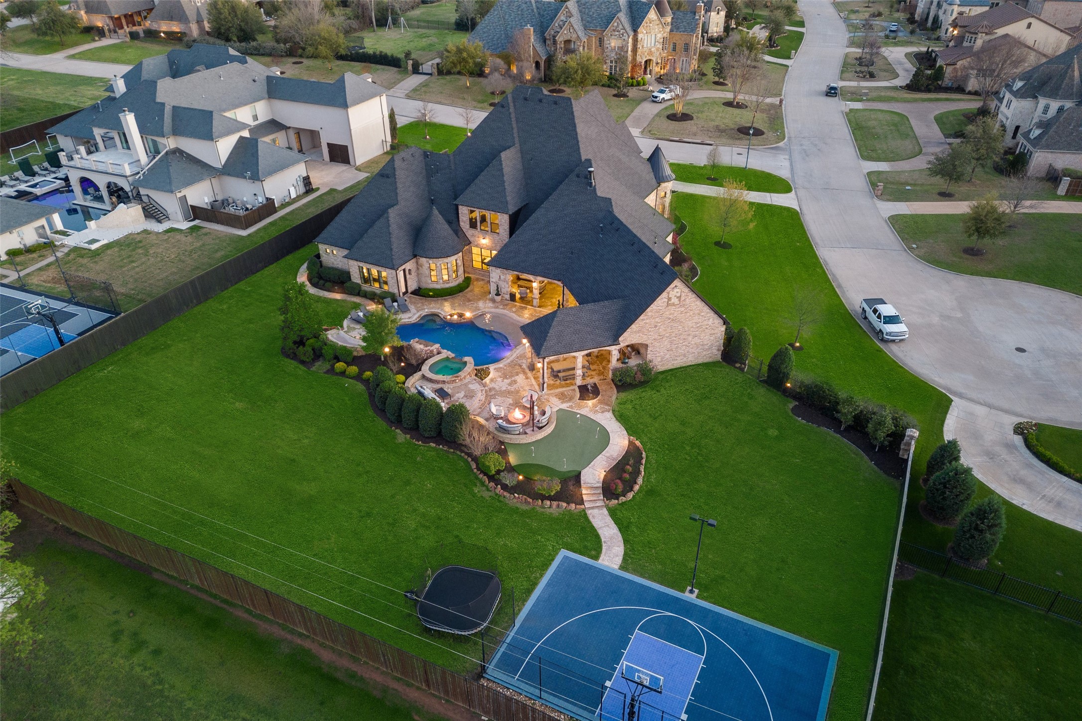 1725 Bur Oak Drive