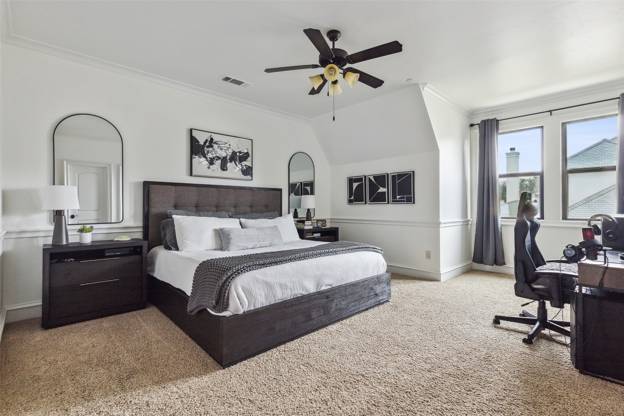 1725 Bur Oak Drive