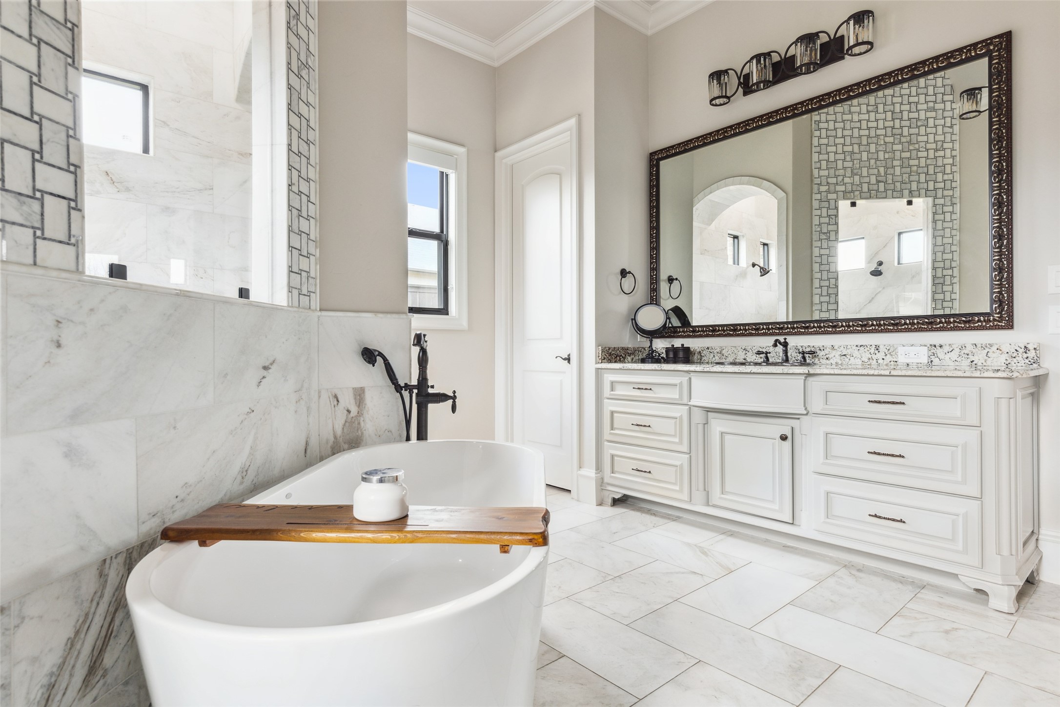 1725 Bur Oak Drive