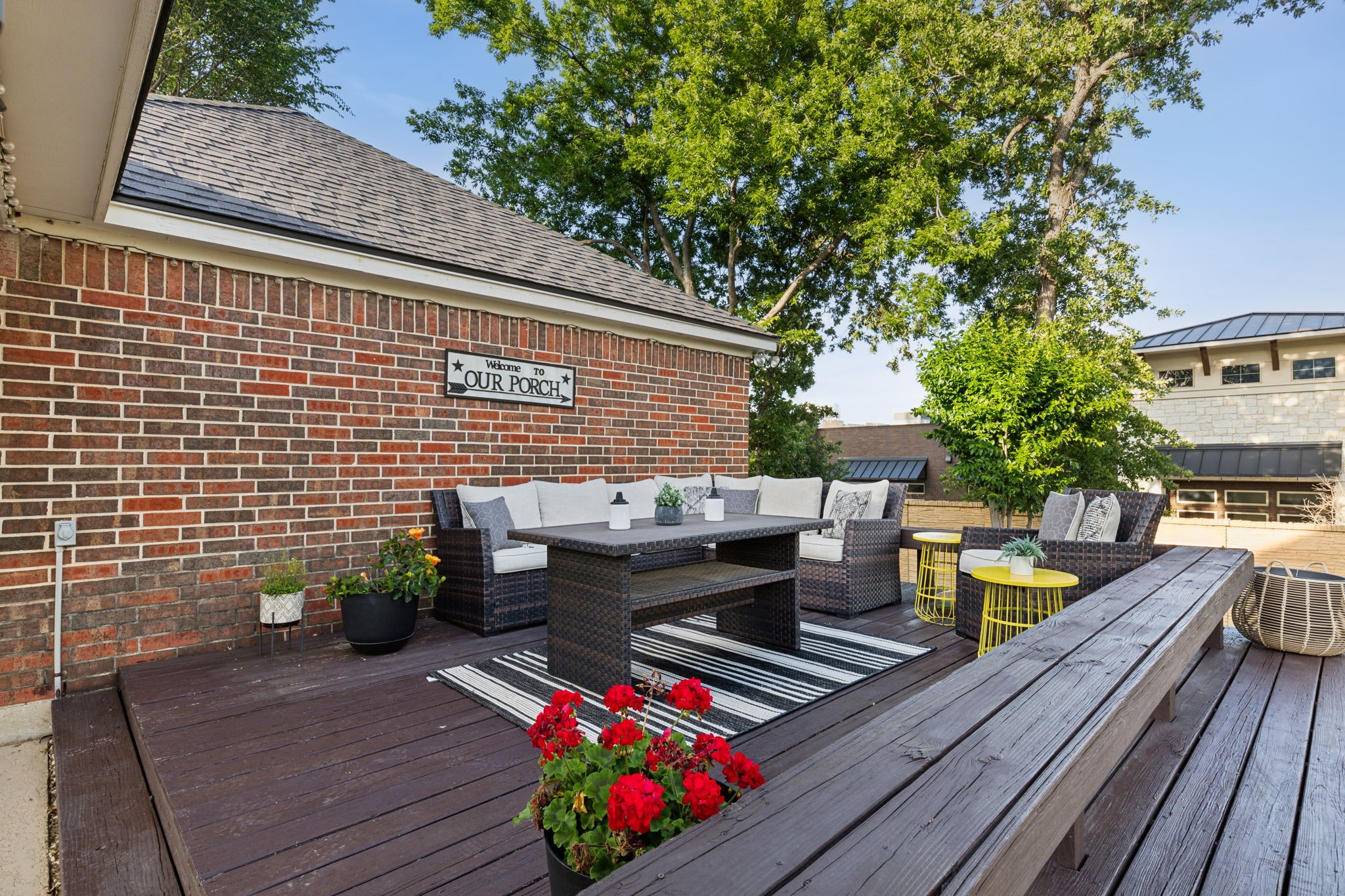 8628 Amhurst Court