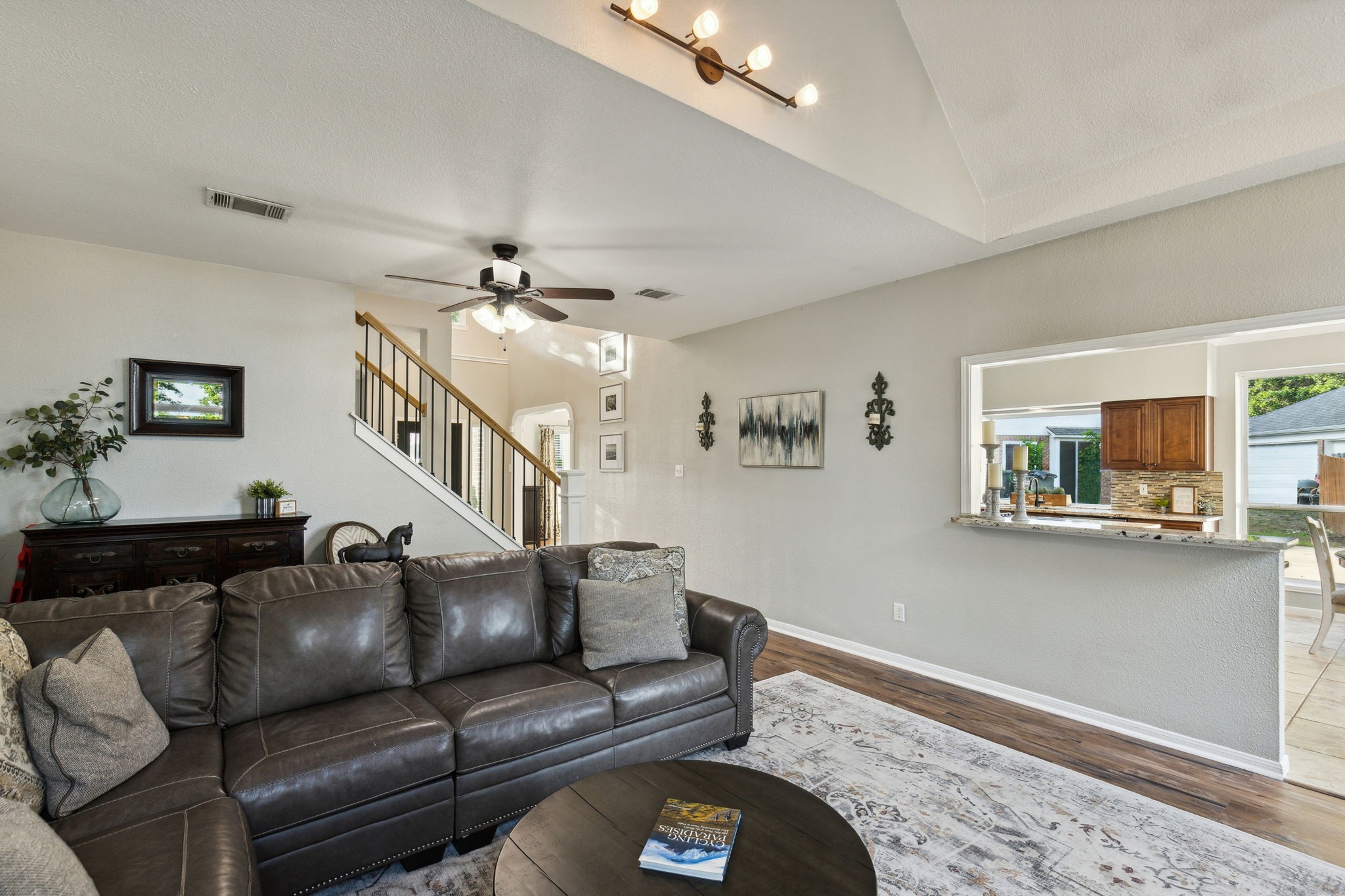 8628 Amhurst Court