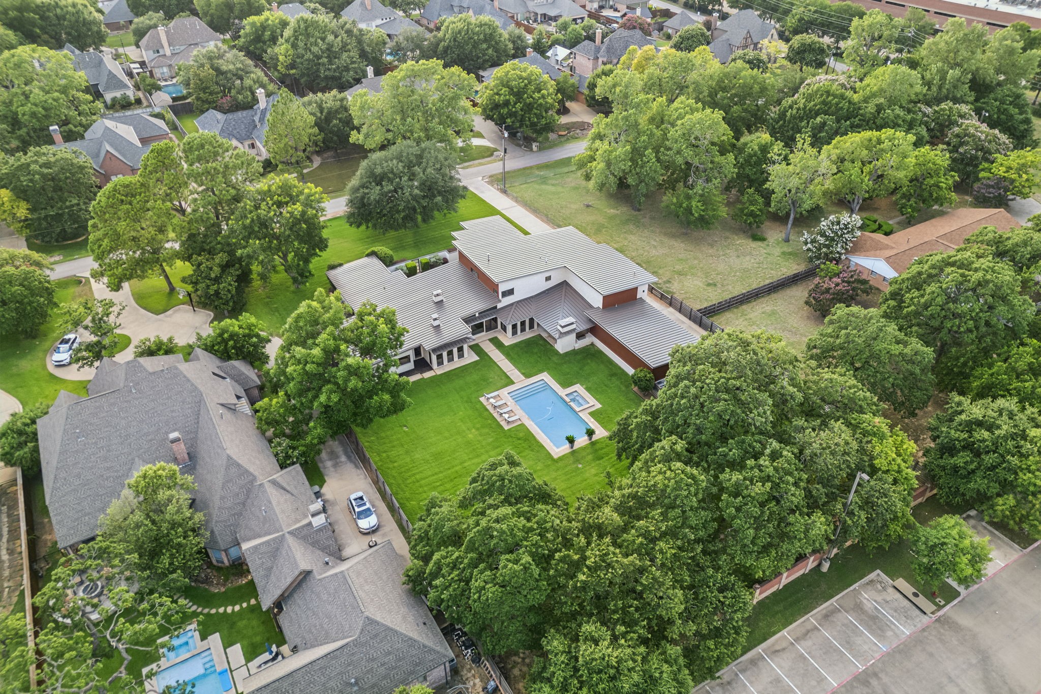 144 Shady Dale Lane