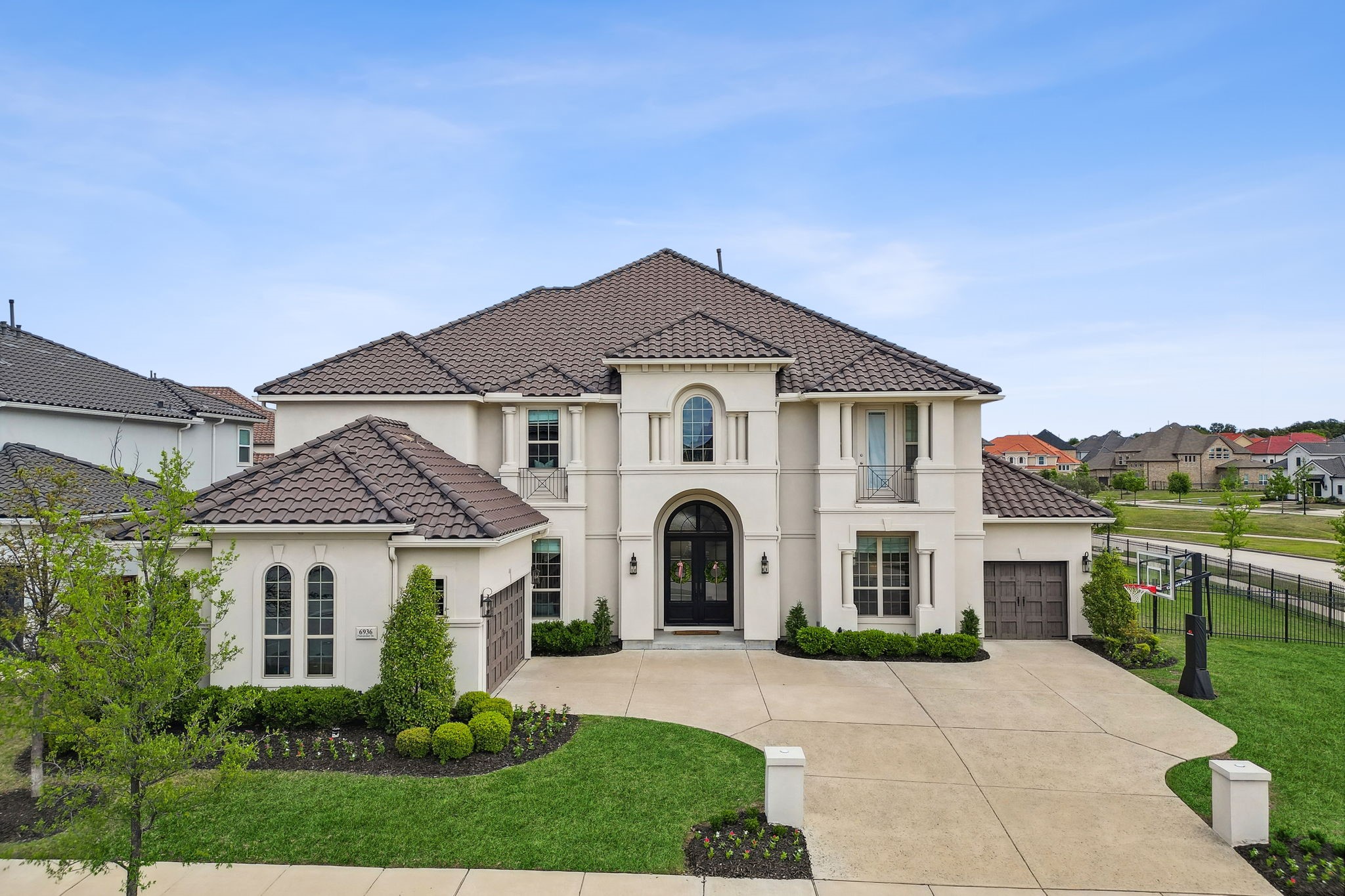 6936 Flatcatcher Drive