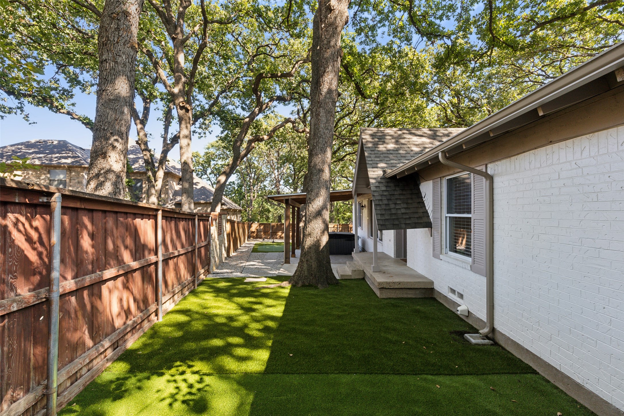817 N Dove Road