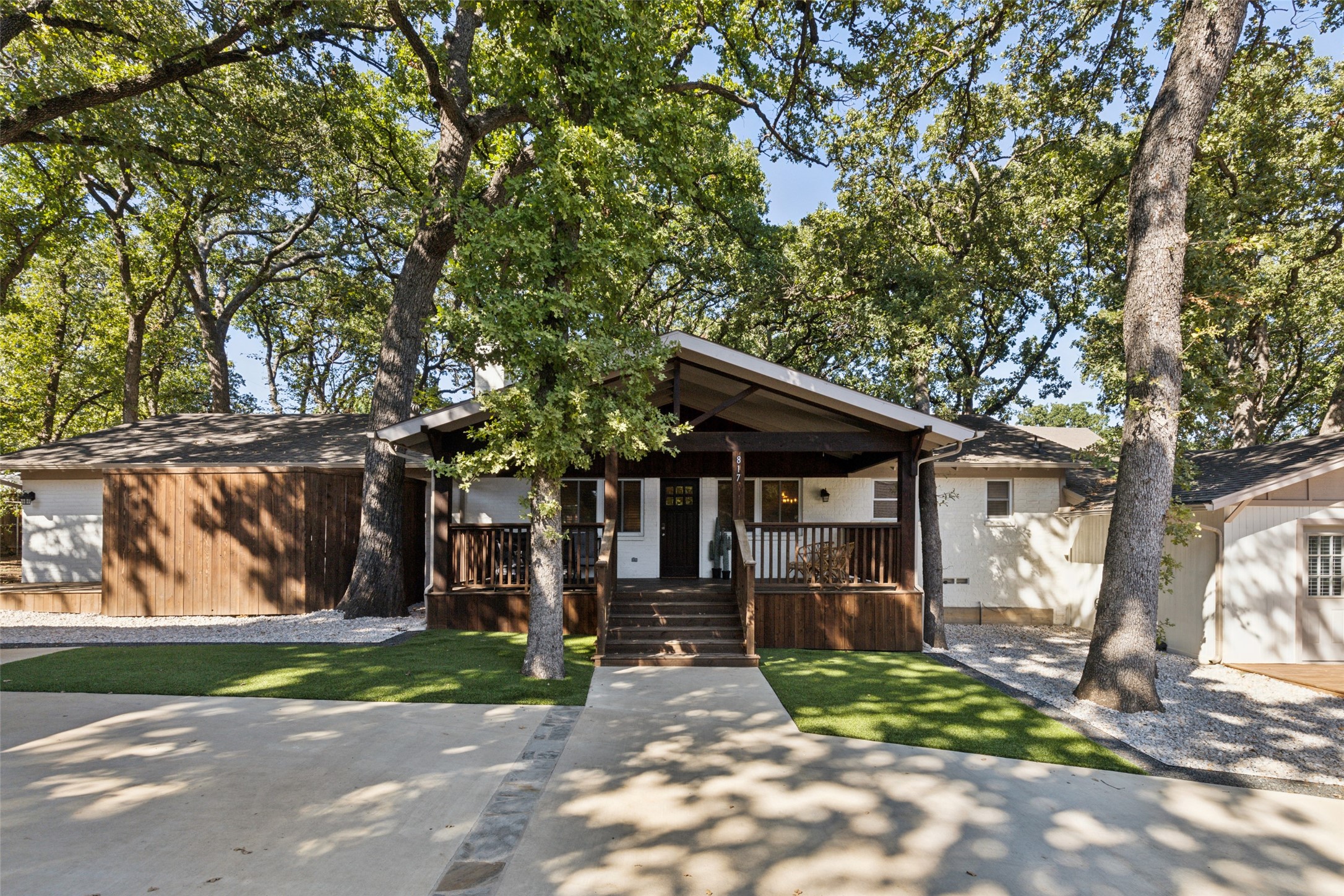 817 N Dove Road