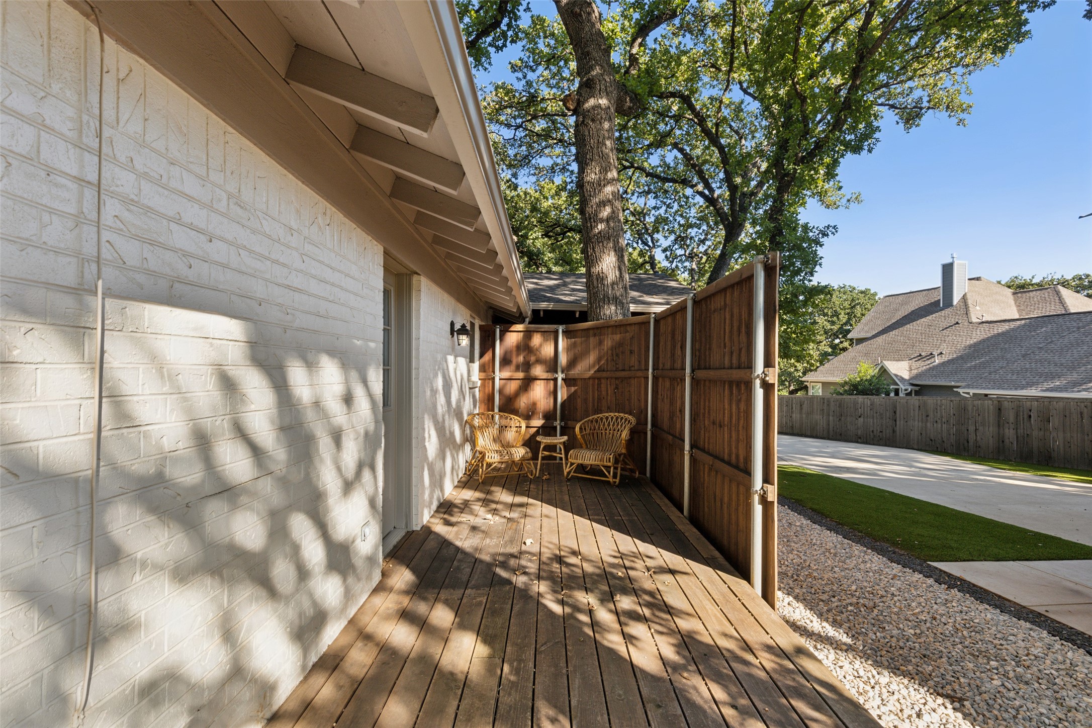 817 N Dove Road