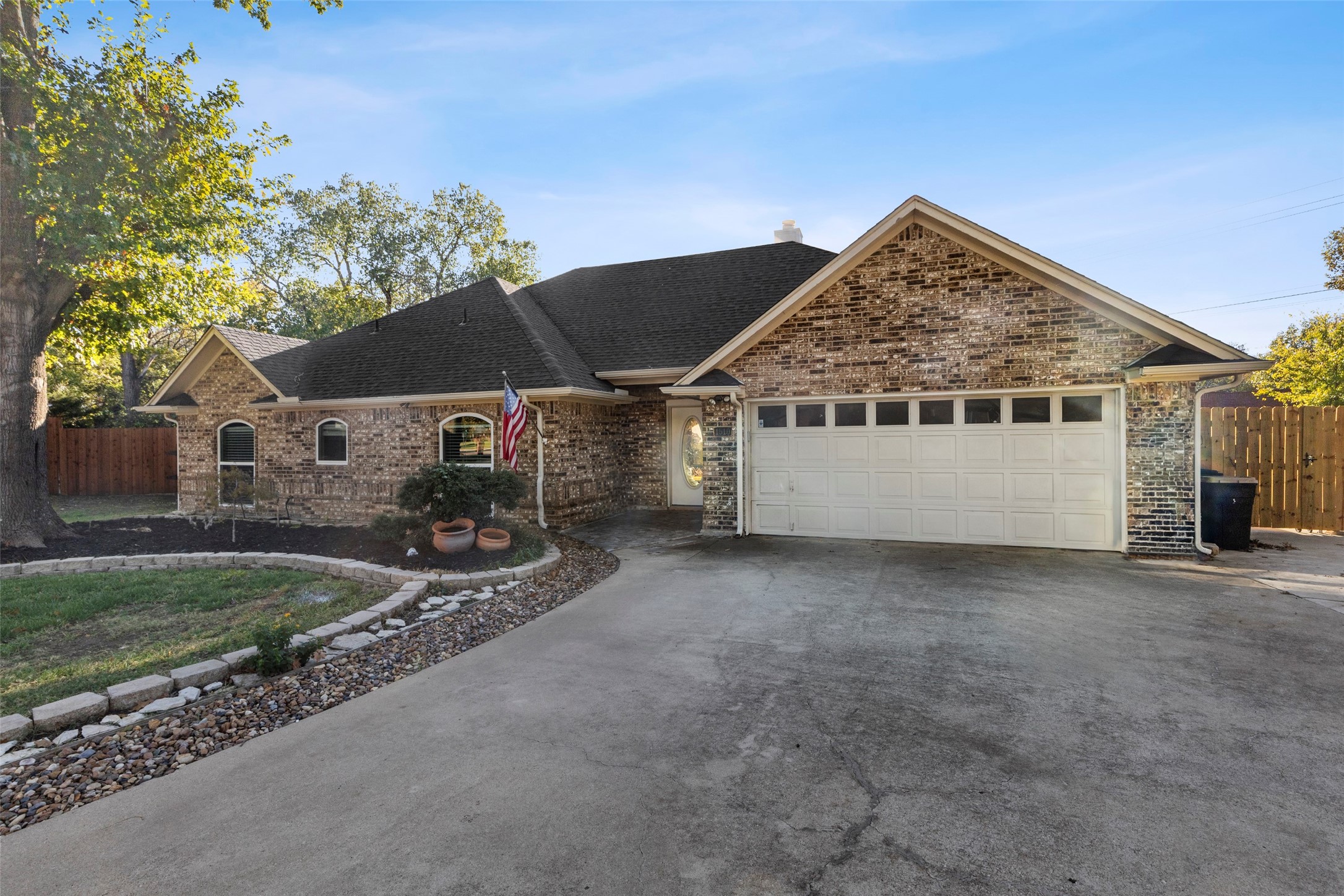 1510 Southfork Drive