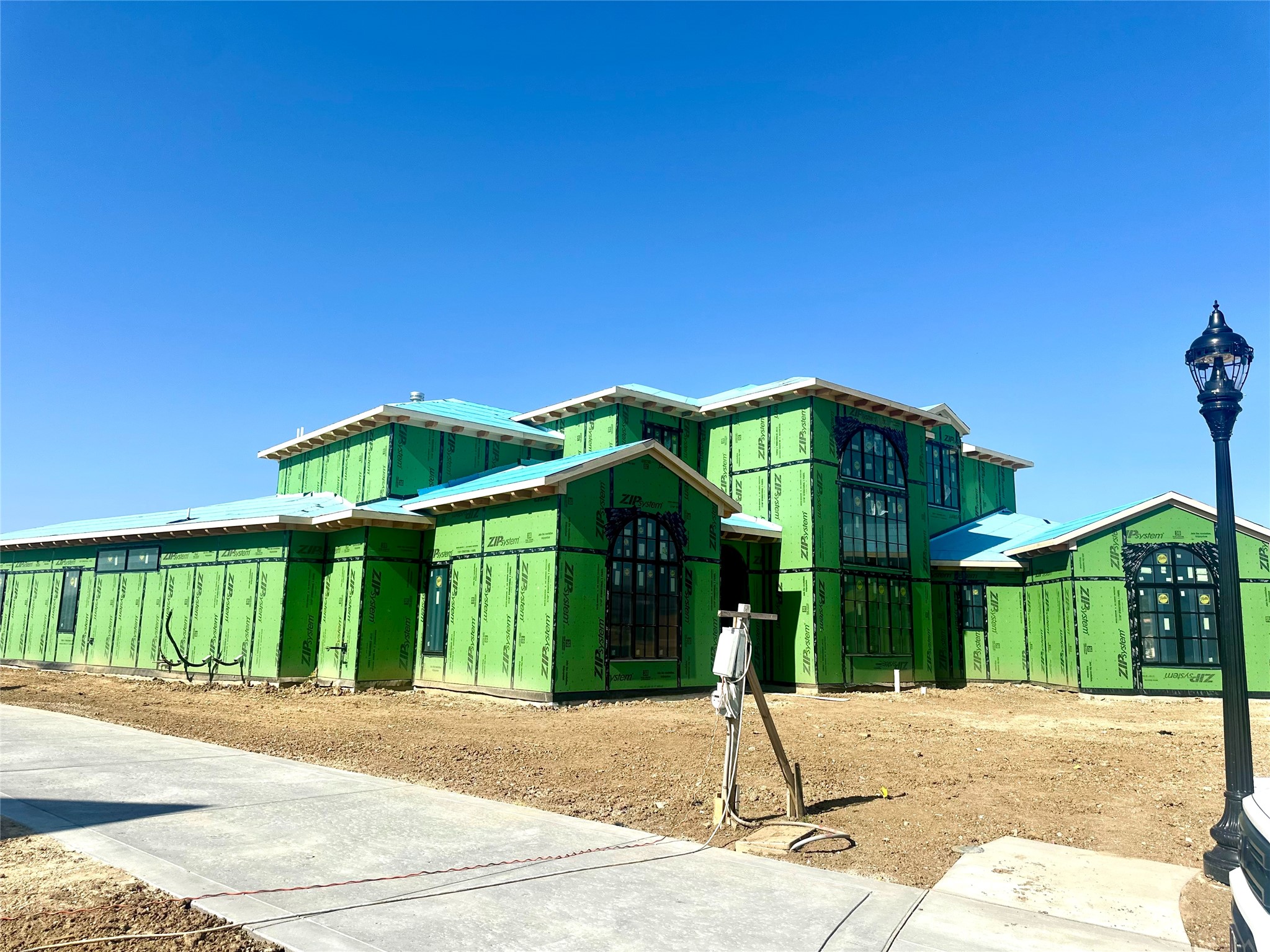 2896 Falcon Drive