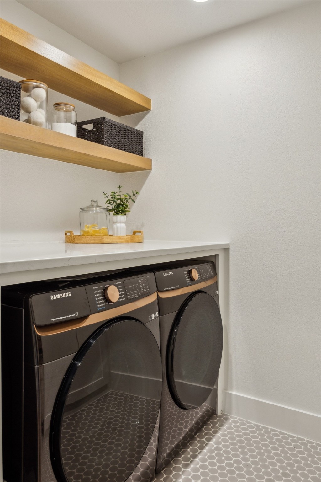 8 Roaring Creek Court