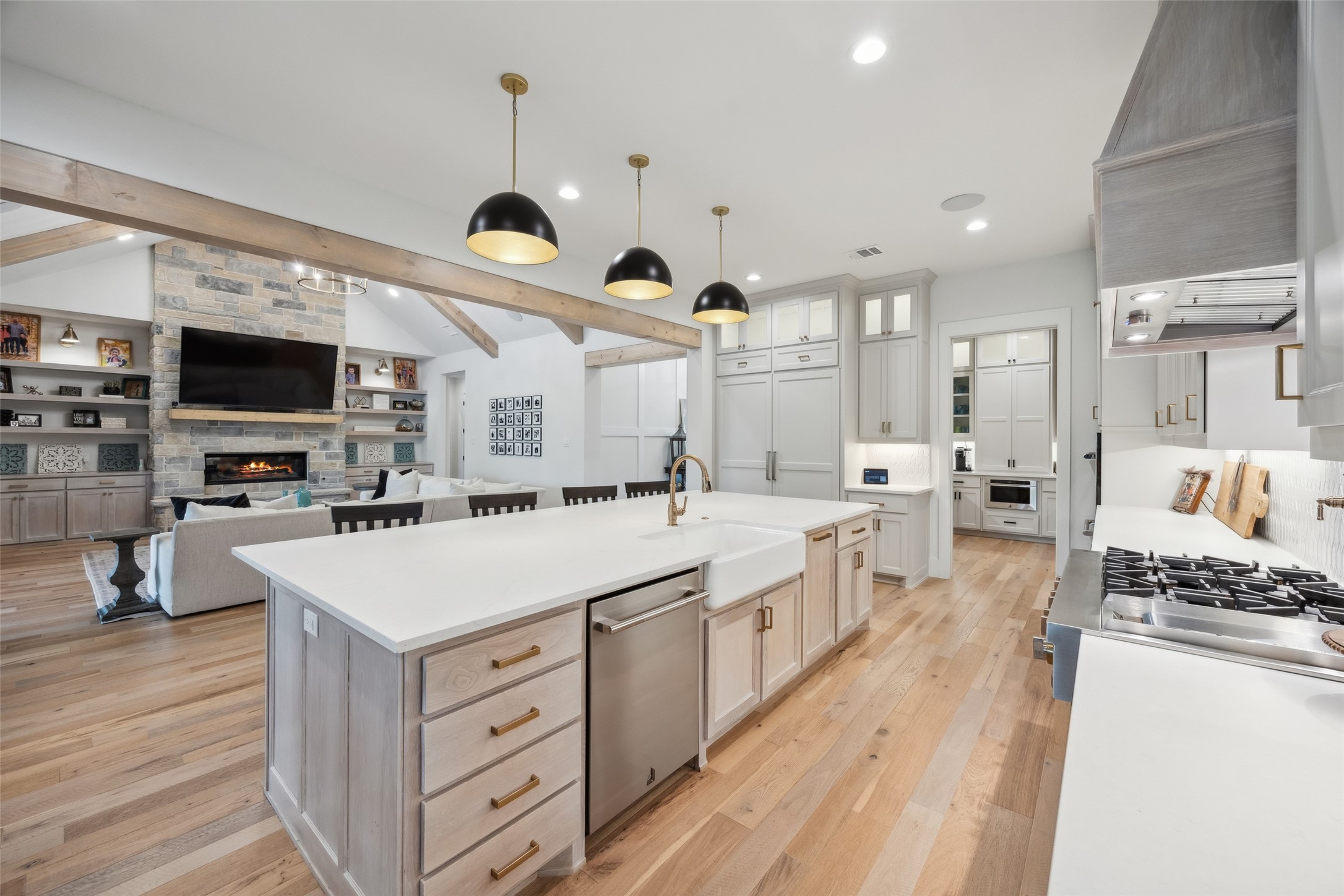 1331 Ranchview Road