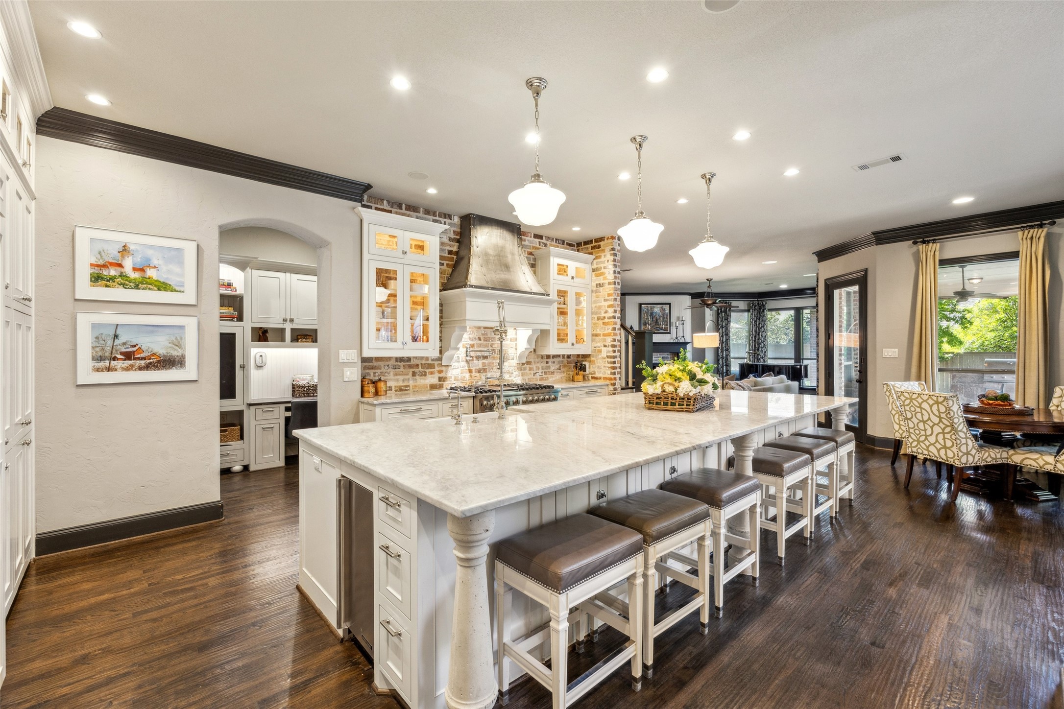 1213 Province Lane