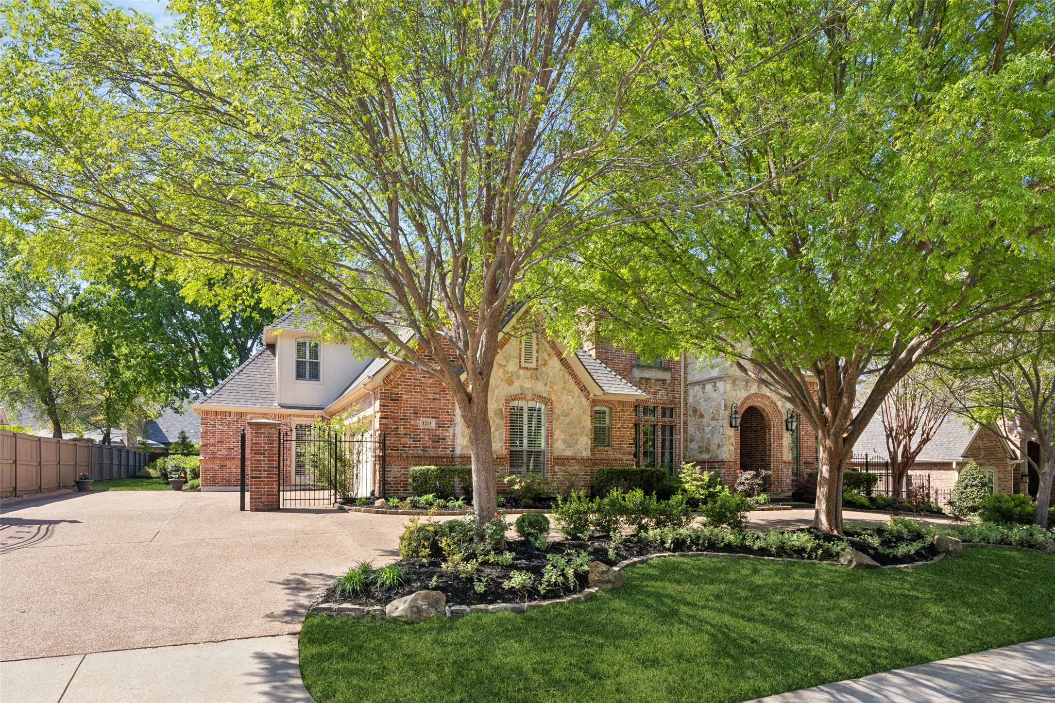 1213 Province Lane