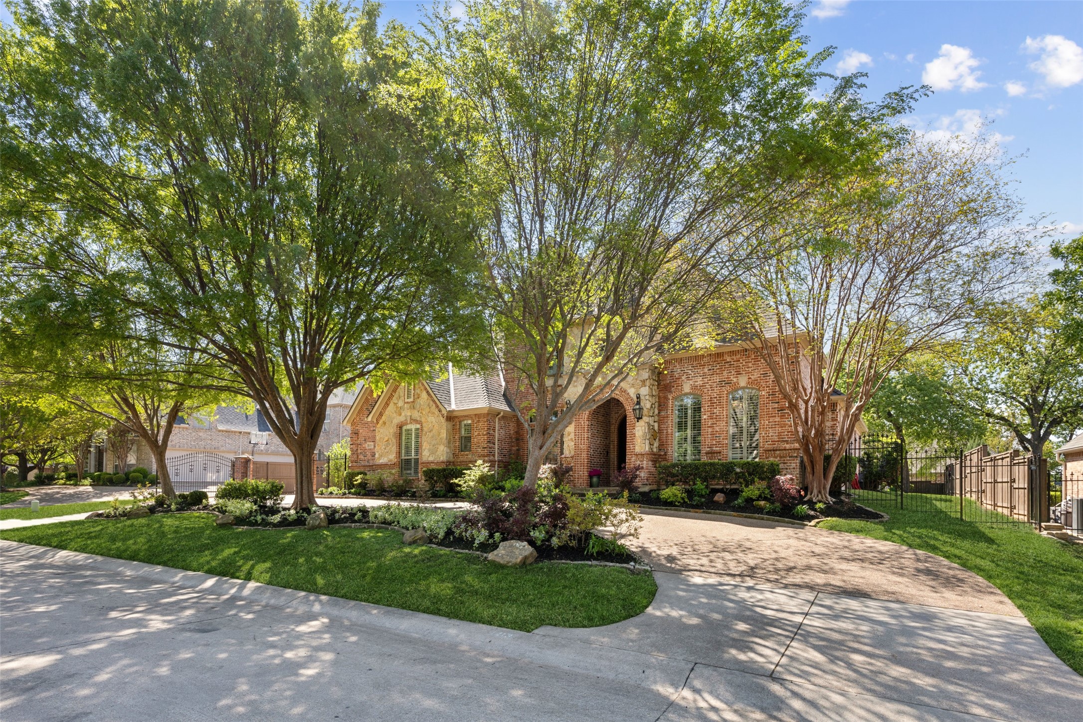 1213 Province Lane