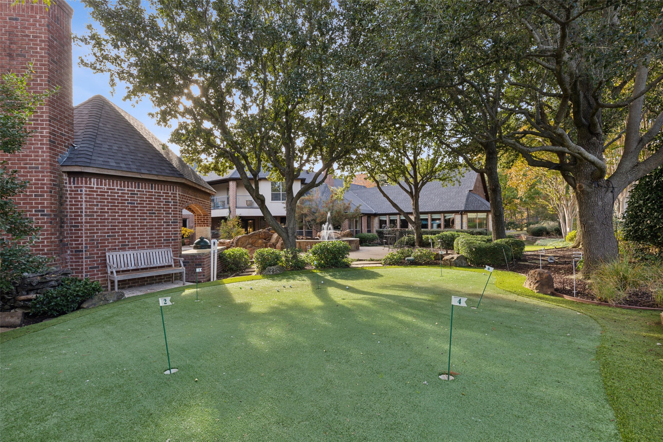 1409 Eagle Bend