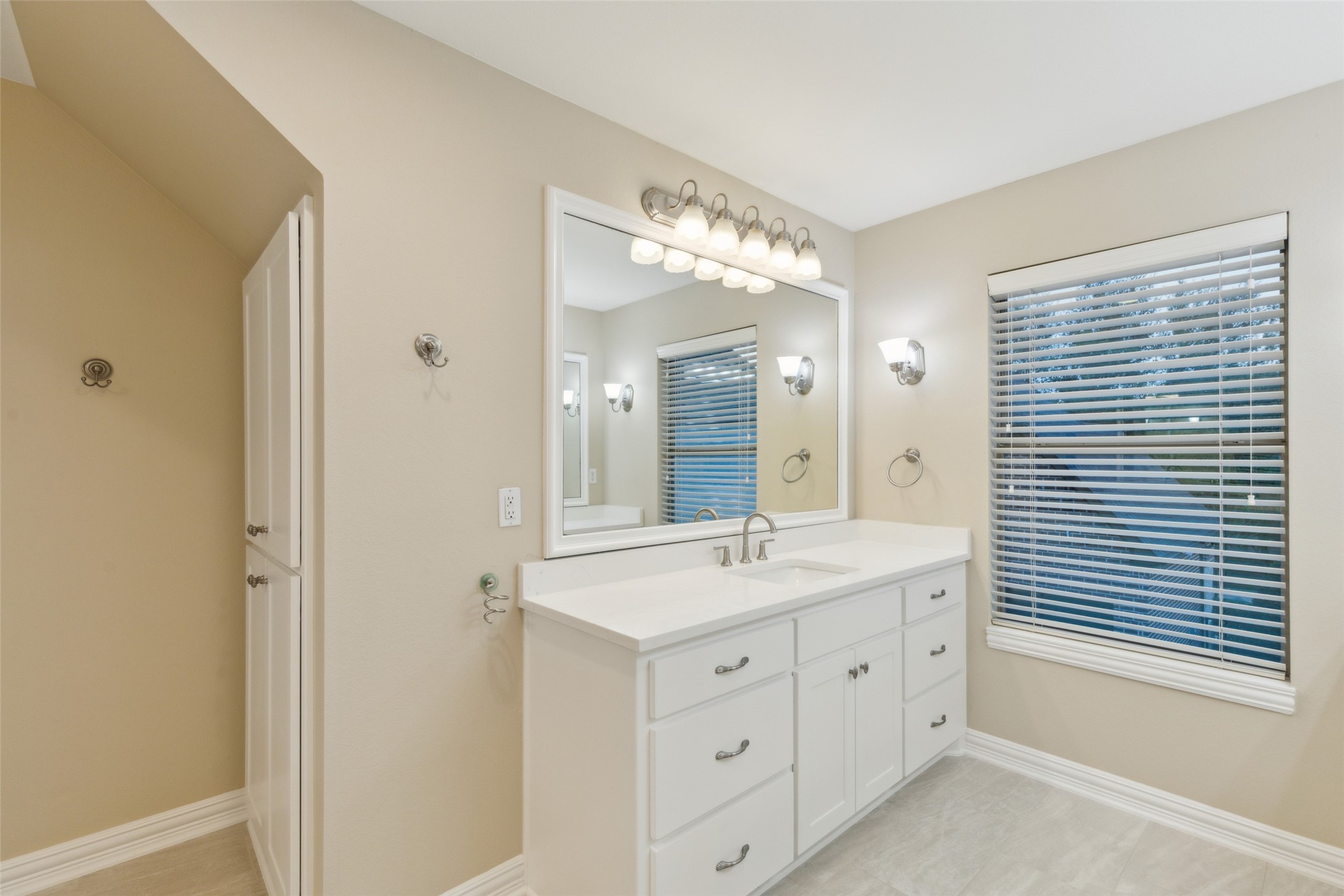 1409 Eagle Bend