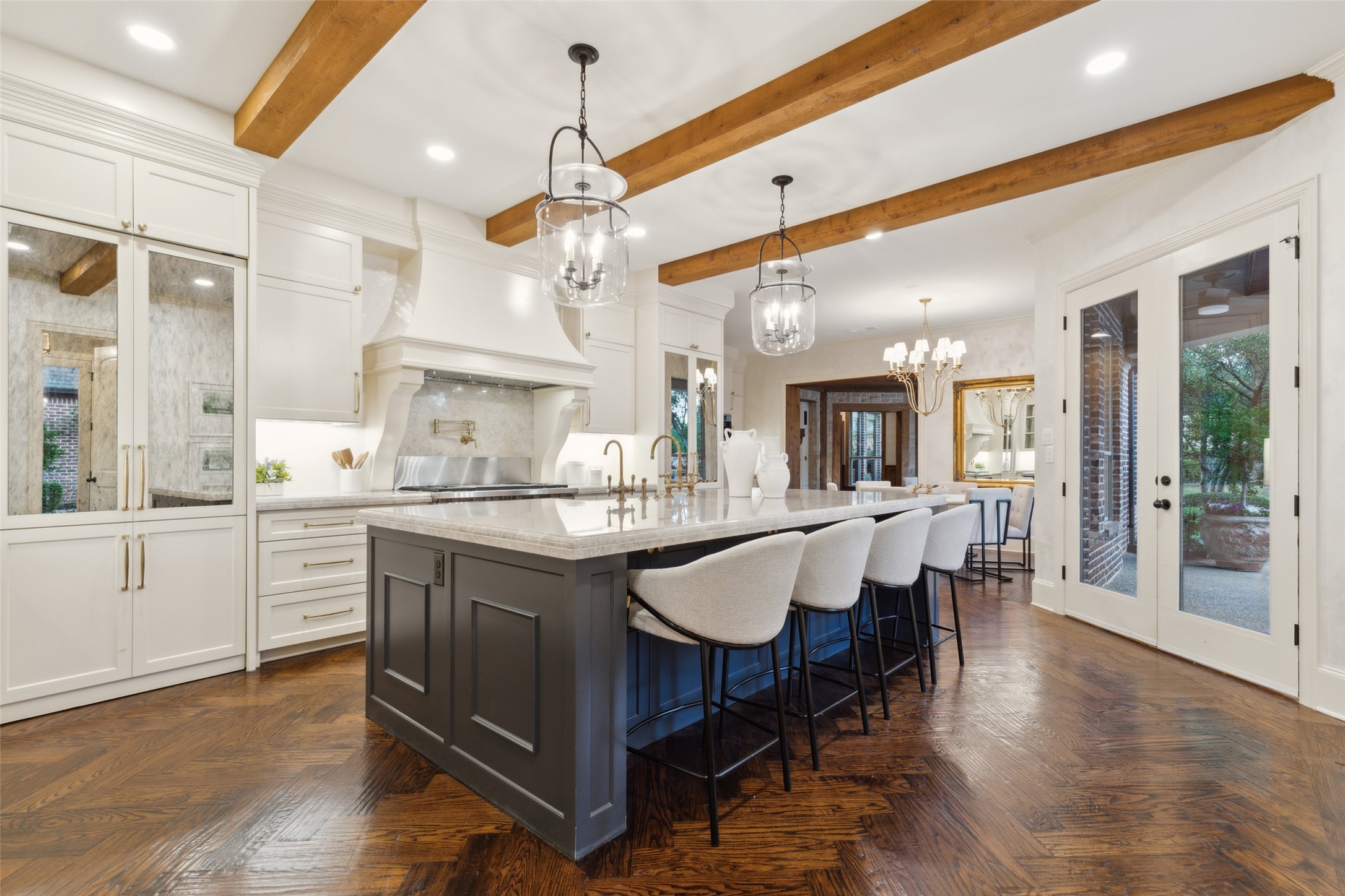 1409 Eagle Bend
