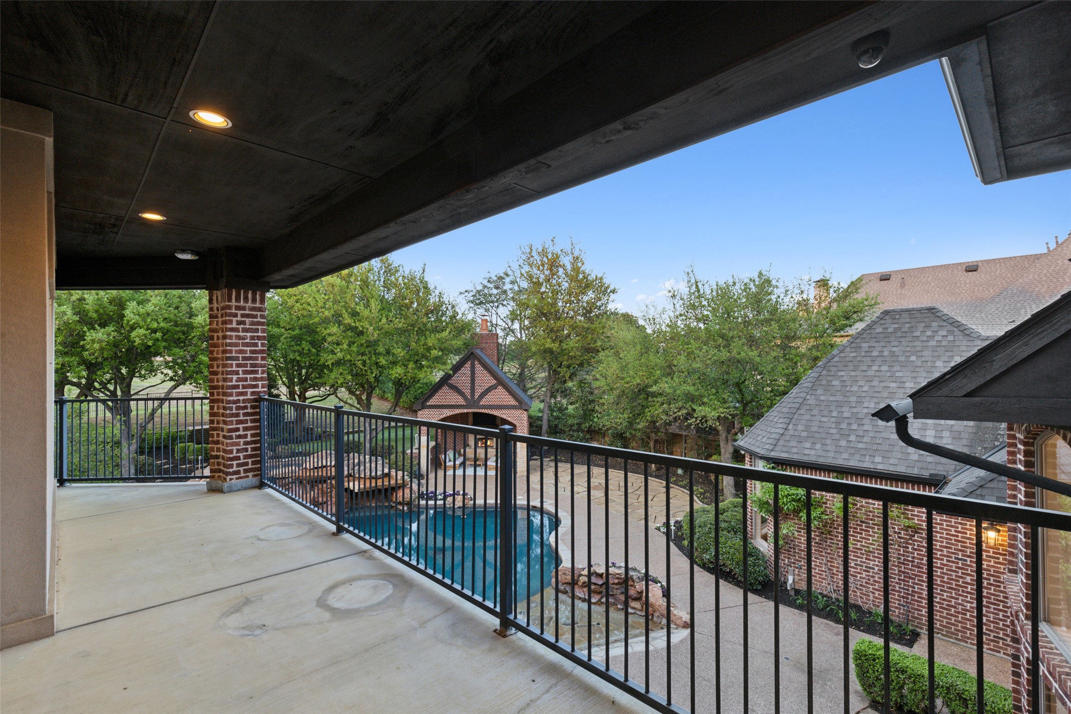1409 Eagle Bend
