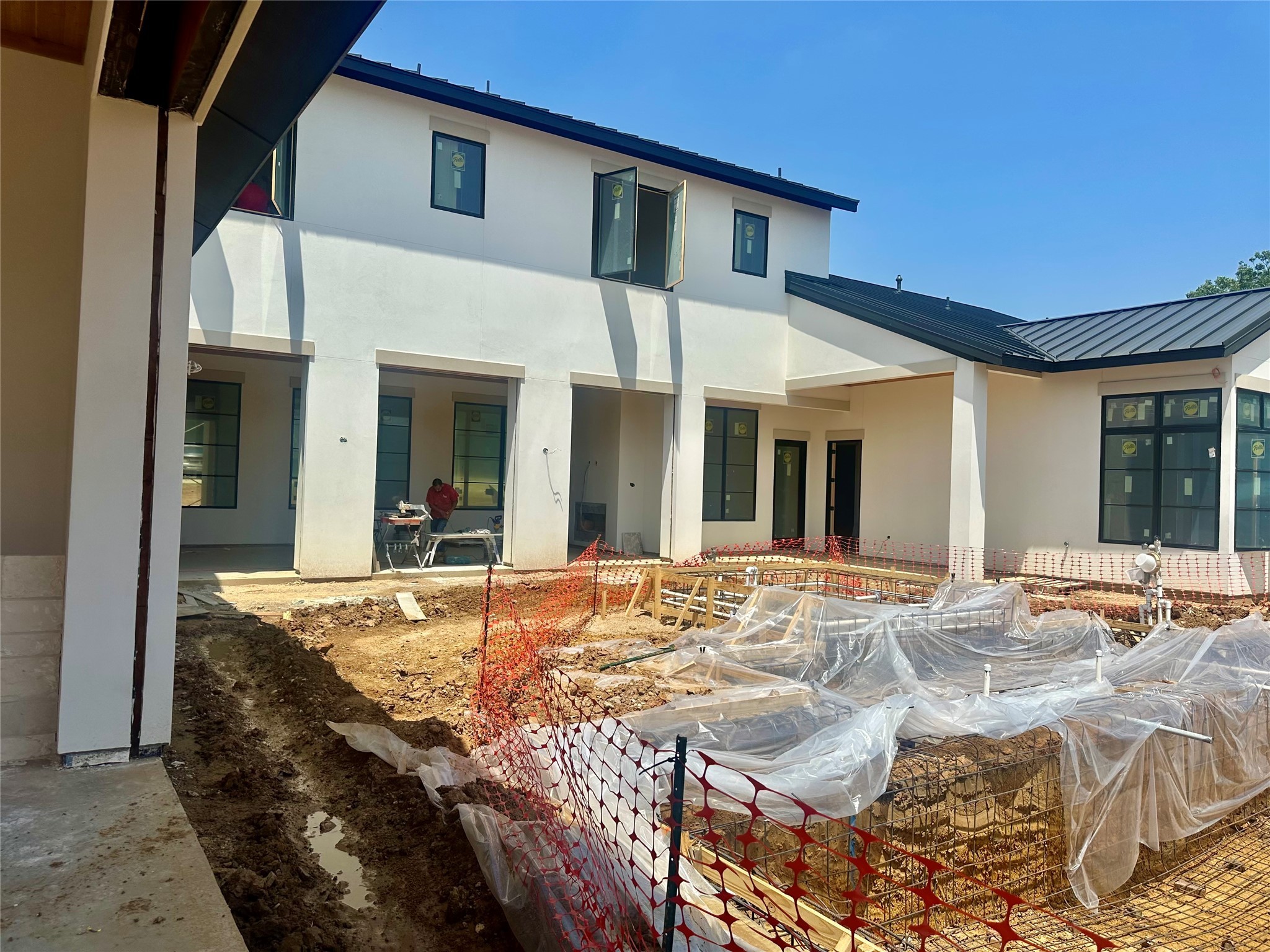 2625 Ridgecrest Drive