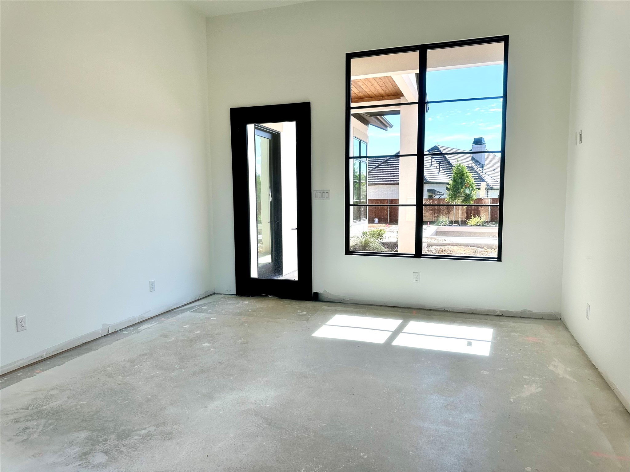2625 Ridgecrest Drive