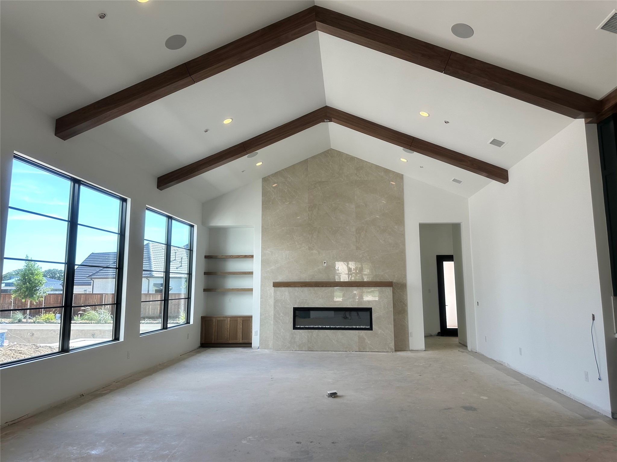 2625 Ridgecrest Drive