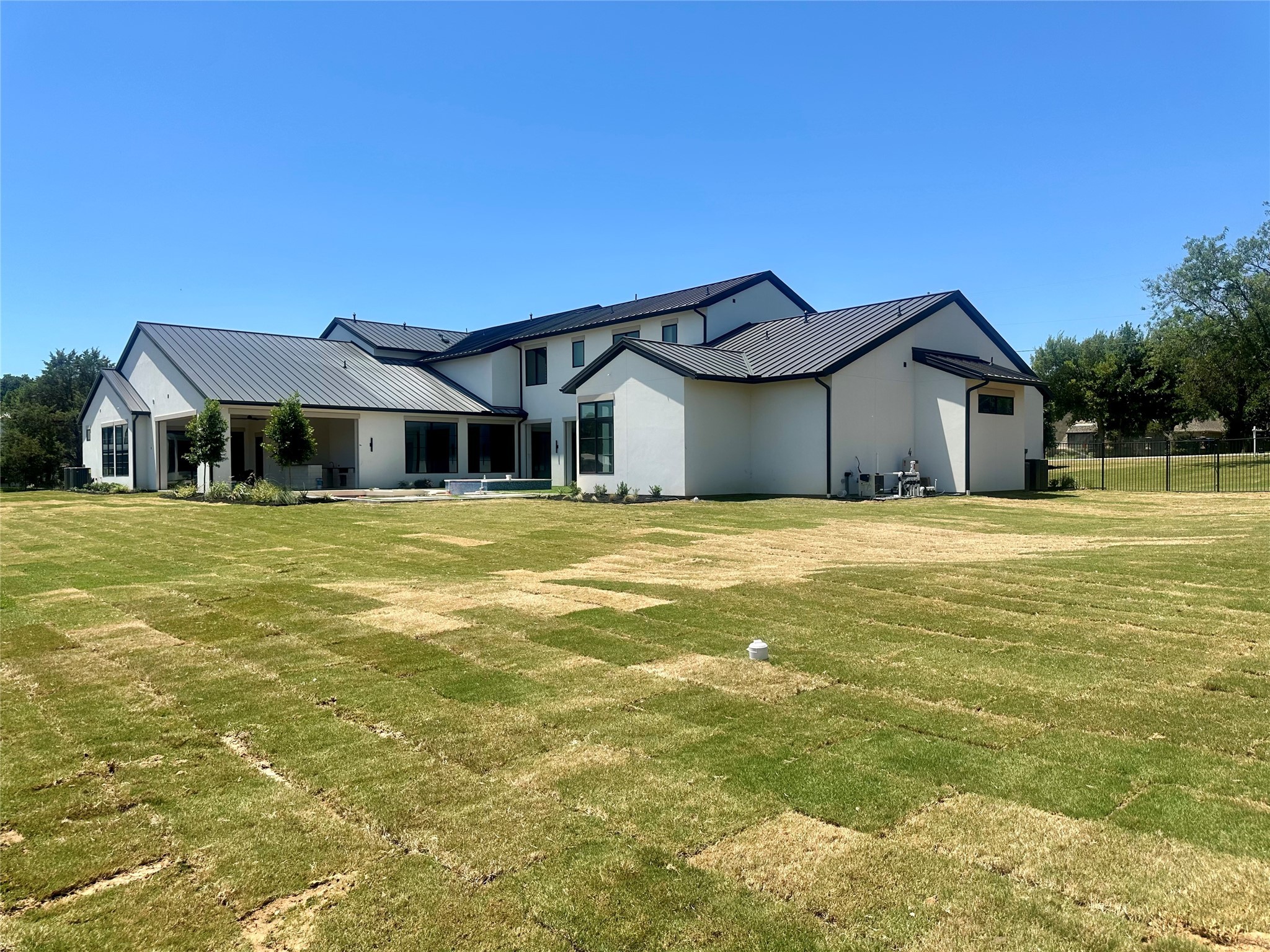 2625 Ridgecrest Drive