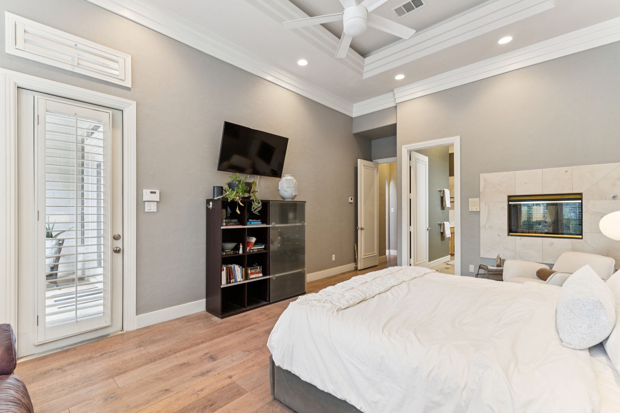 1202 Earlston Court