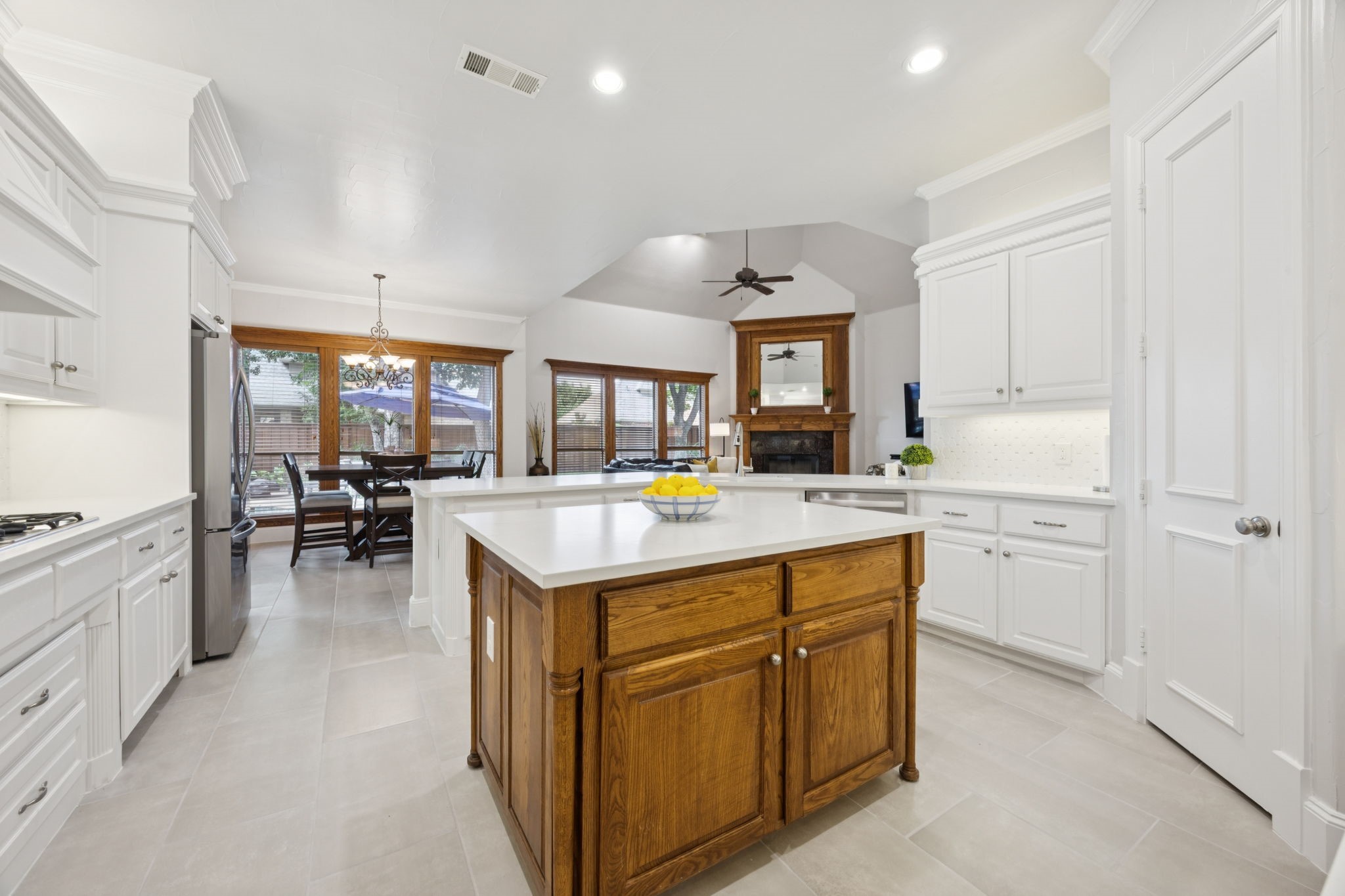 3224 Fannin Lane