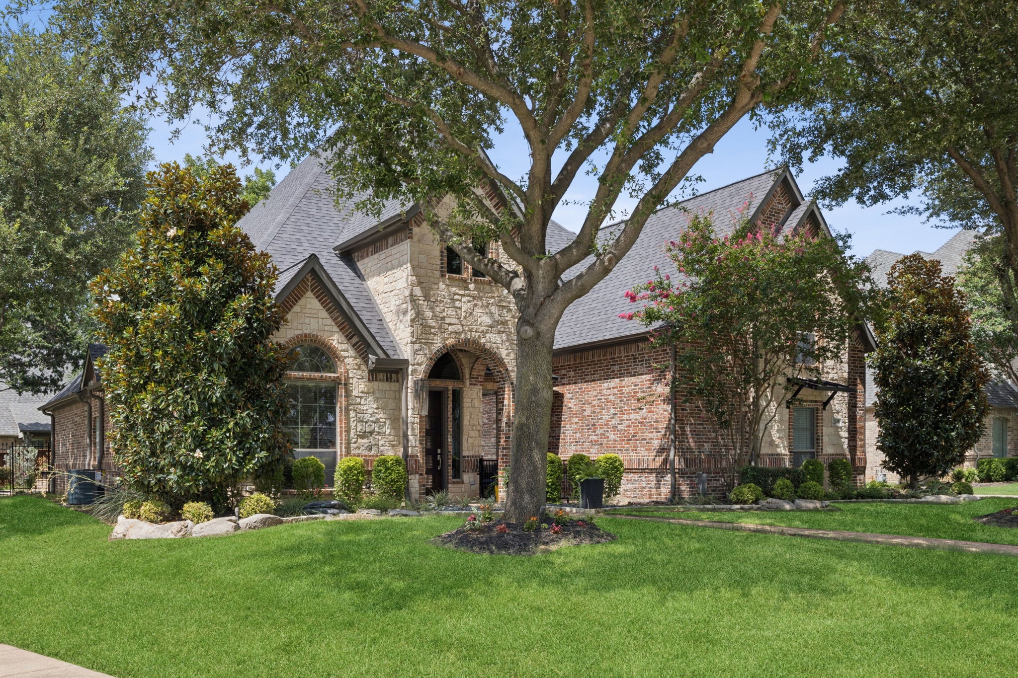3224 Fannin Lane