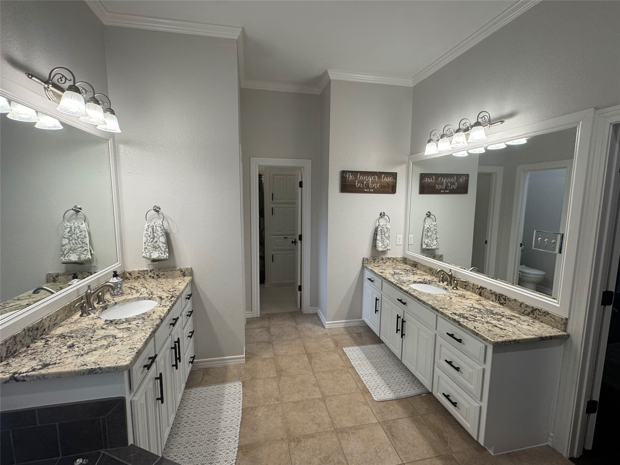 7904 Vista Ridge Drive S