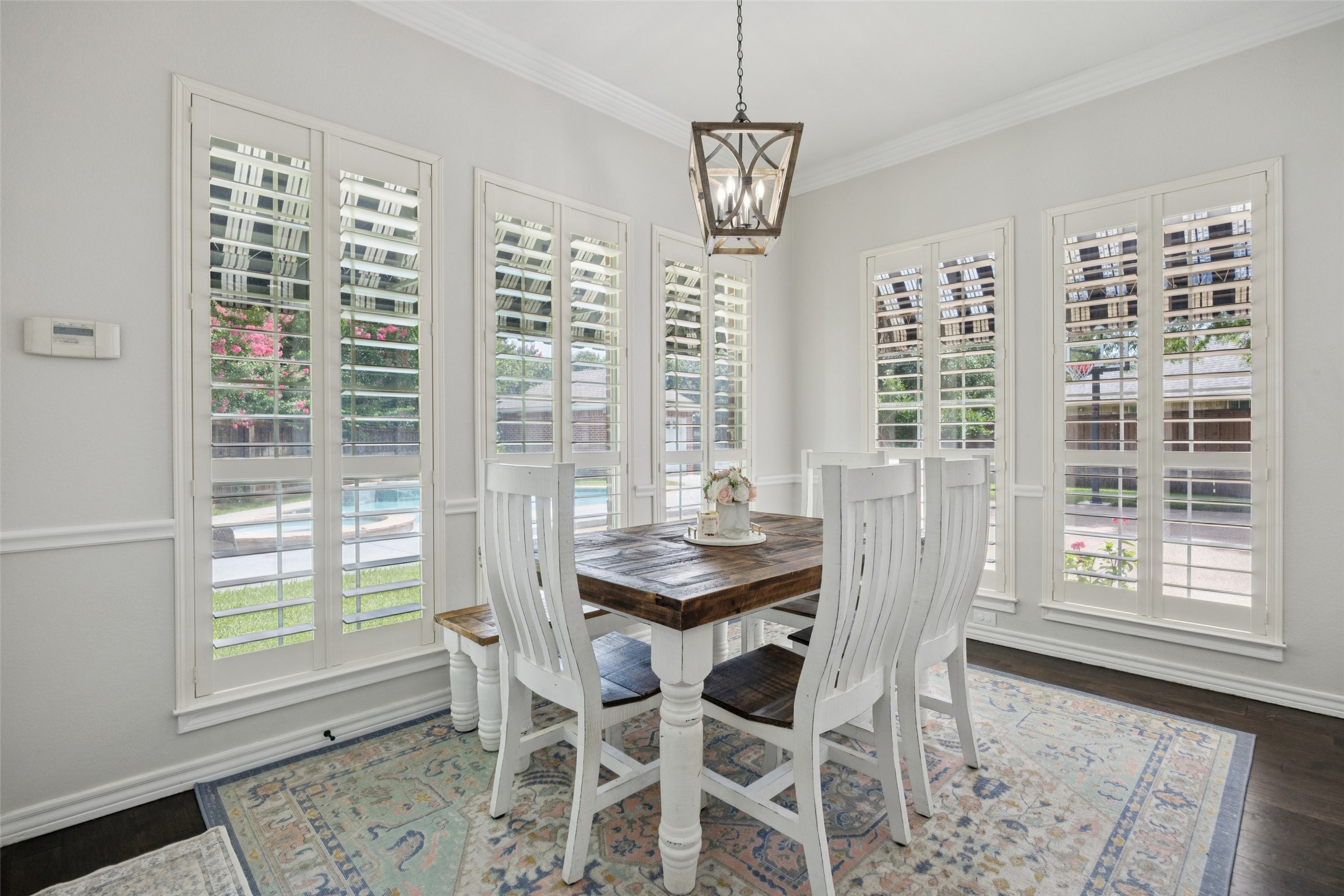 7904 Vista Ridge Drive S