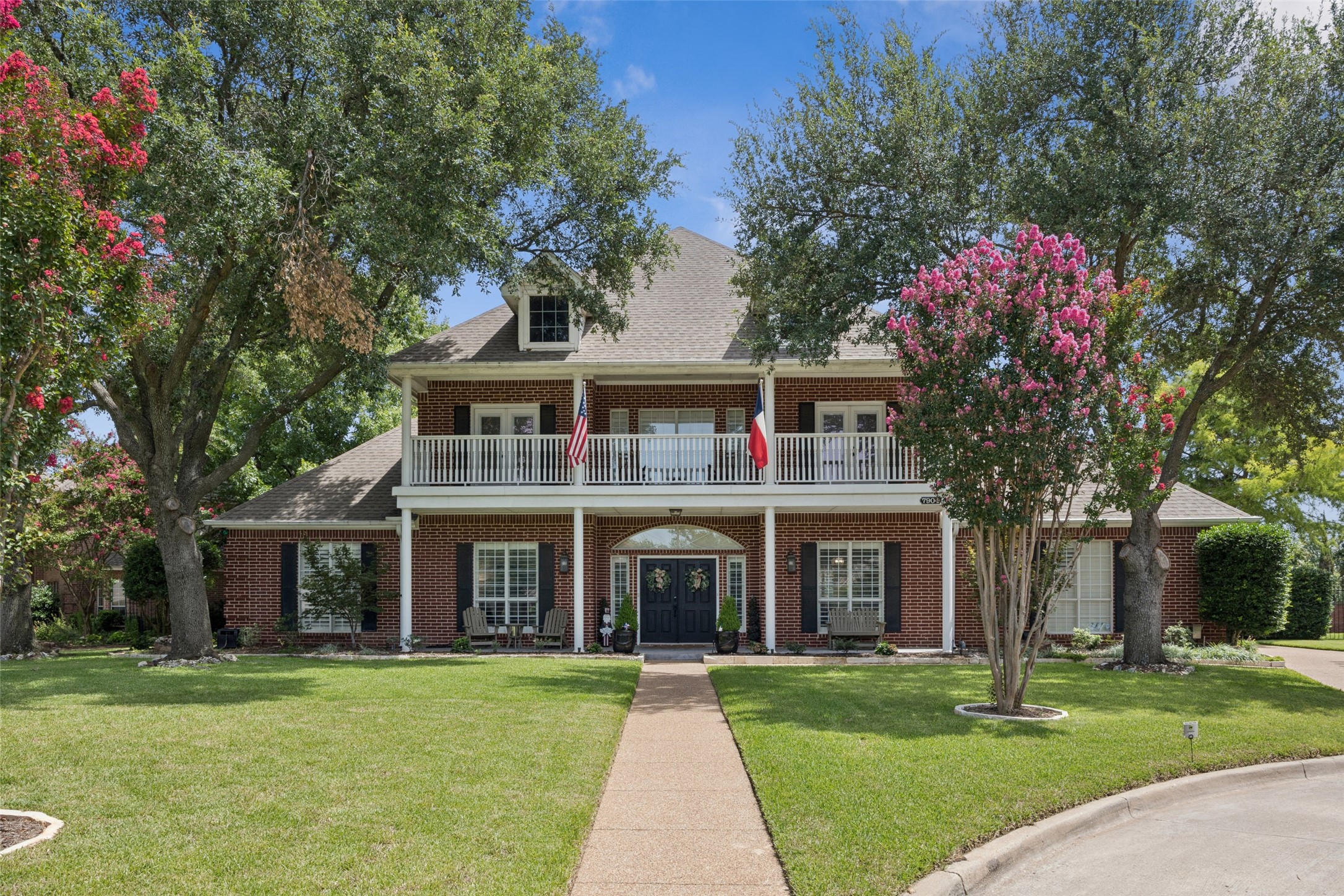 7904 Vista Ridge Drive S