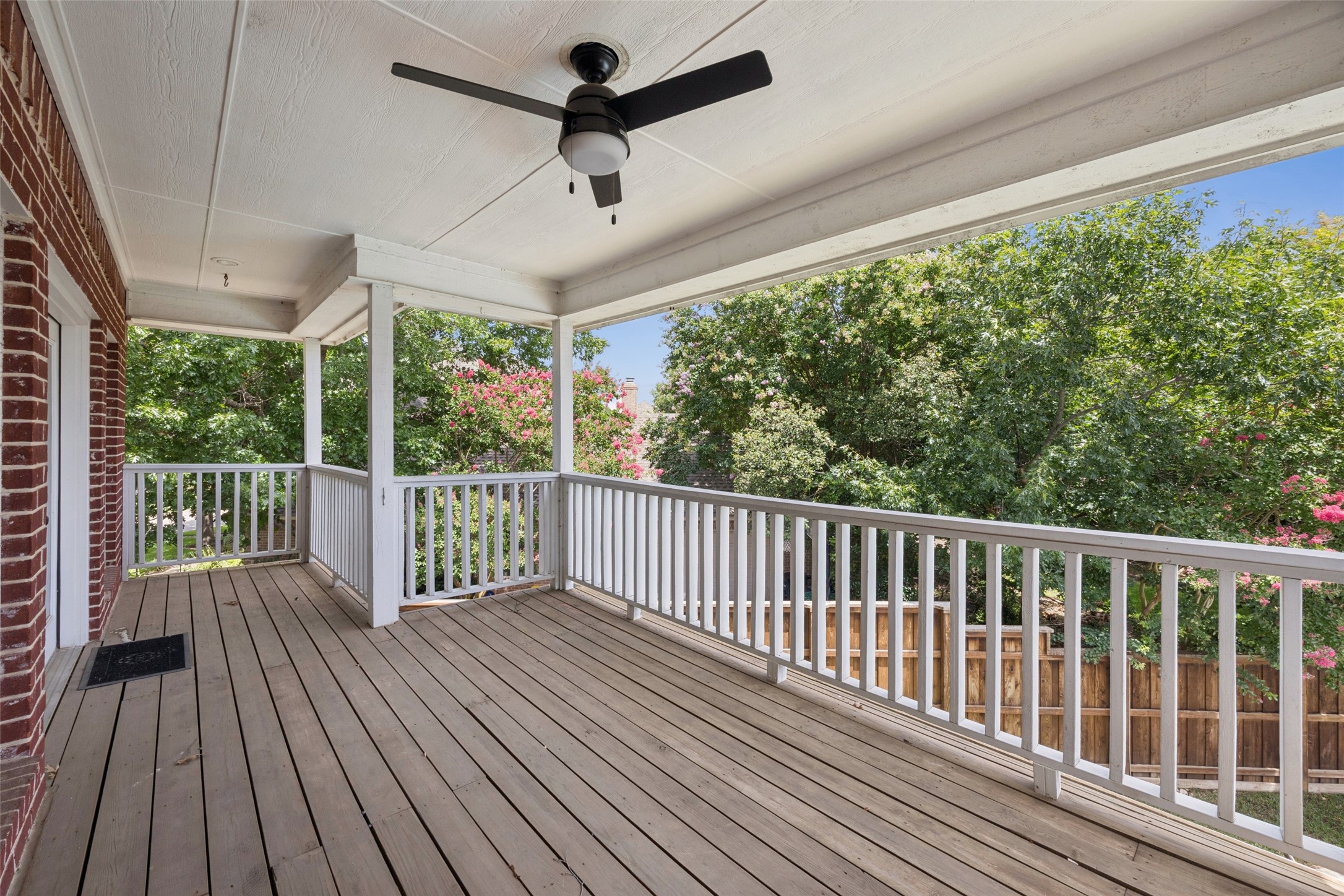 7904 Vista Ridge Drive S