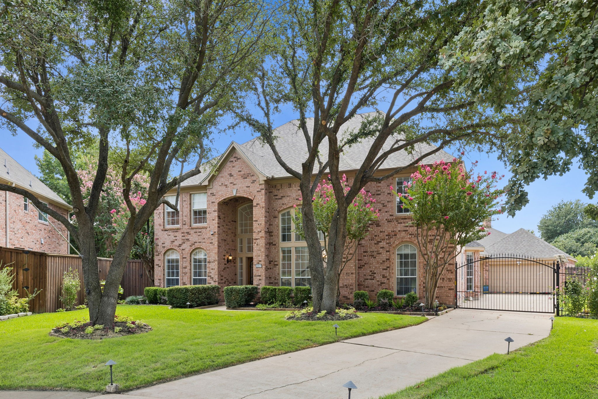 1807 Mesquite Court