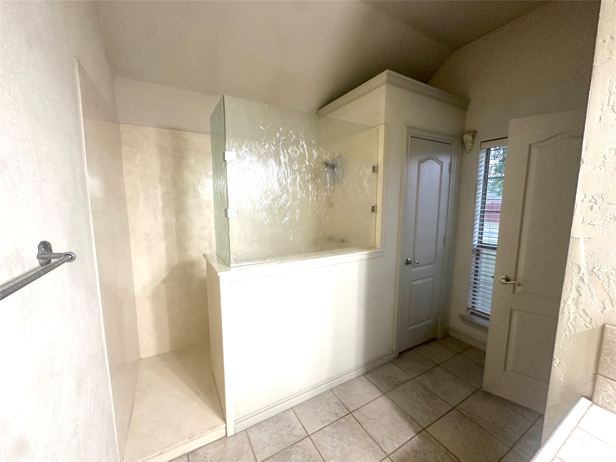 1105 Shadybrook Lane
