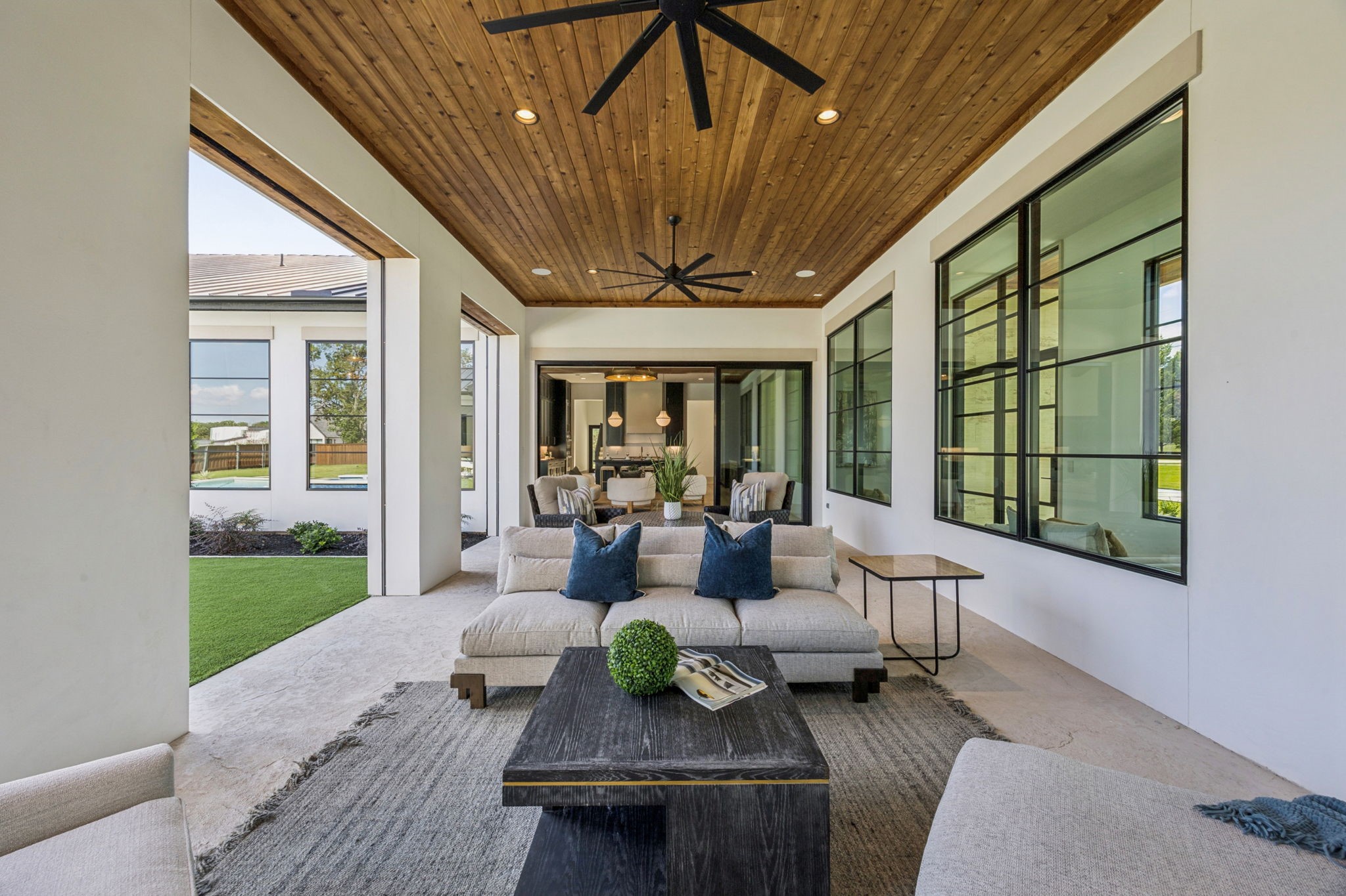 2625 Ridgecrest Drive