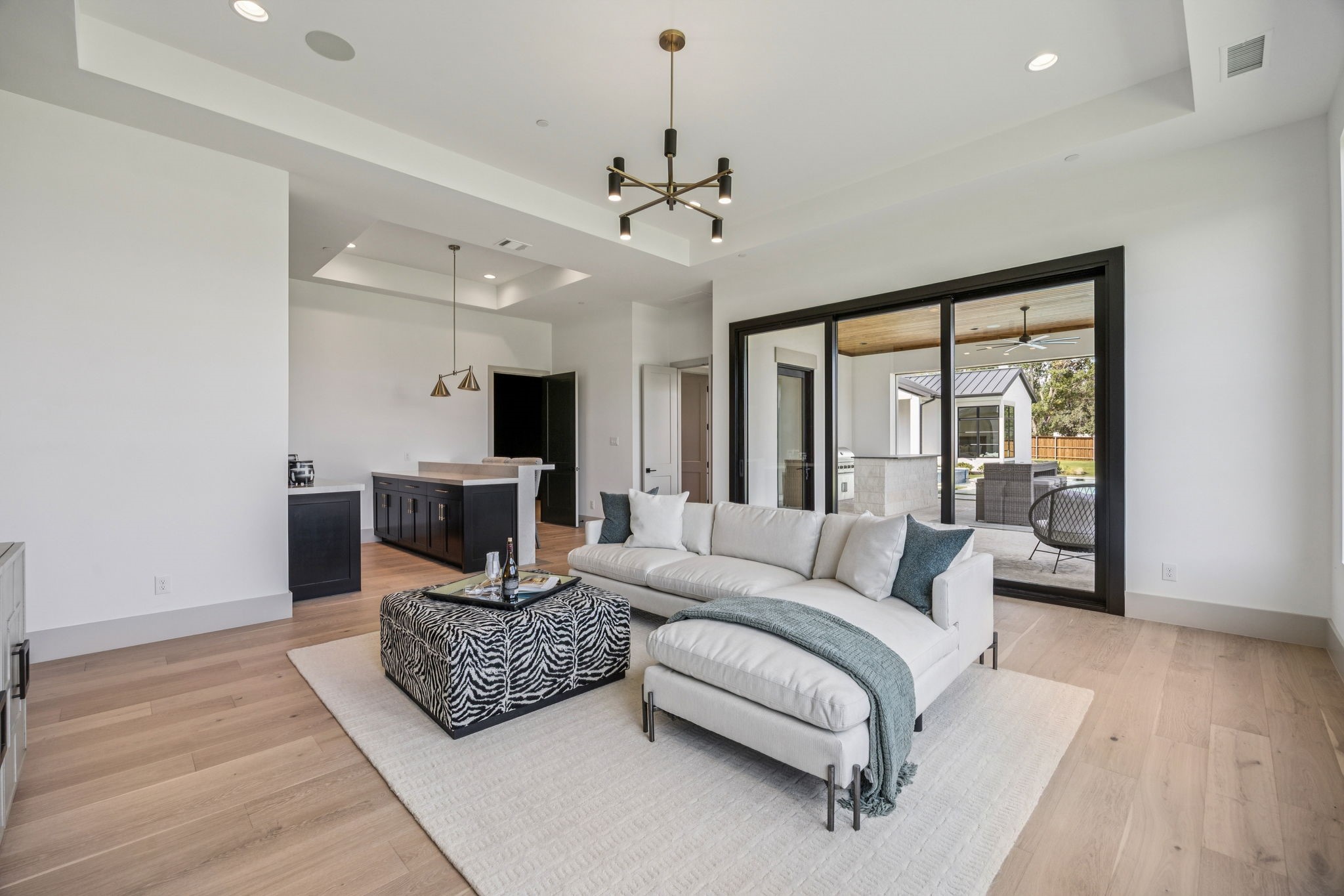 2625 Ridgecrest Drive